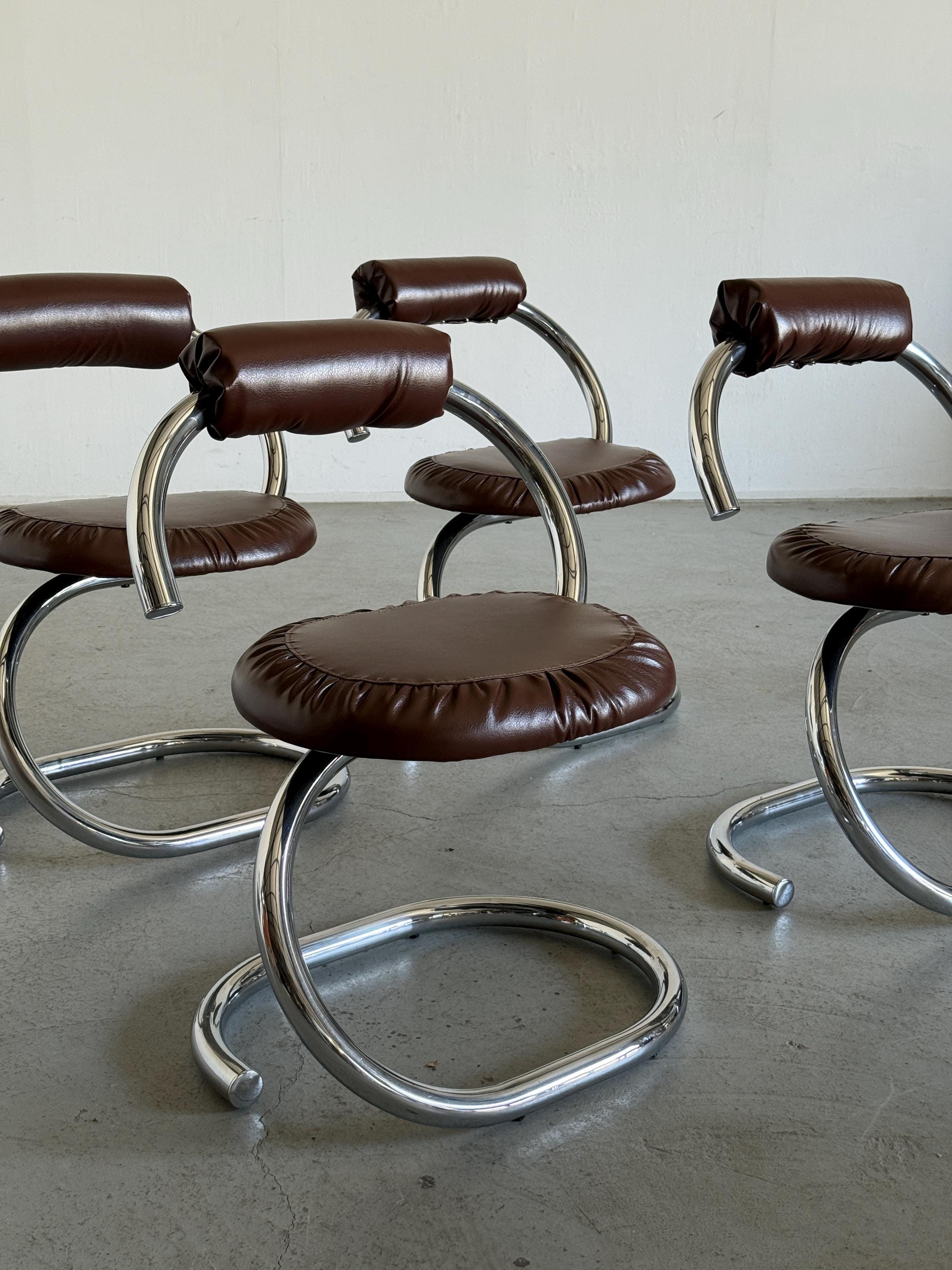 Space Age Chromed Chairs in style of 'Cobra' Chairs by Giotto Stoppino