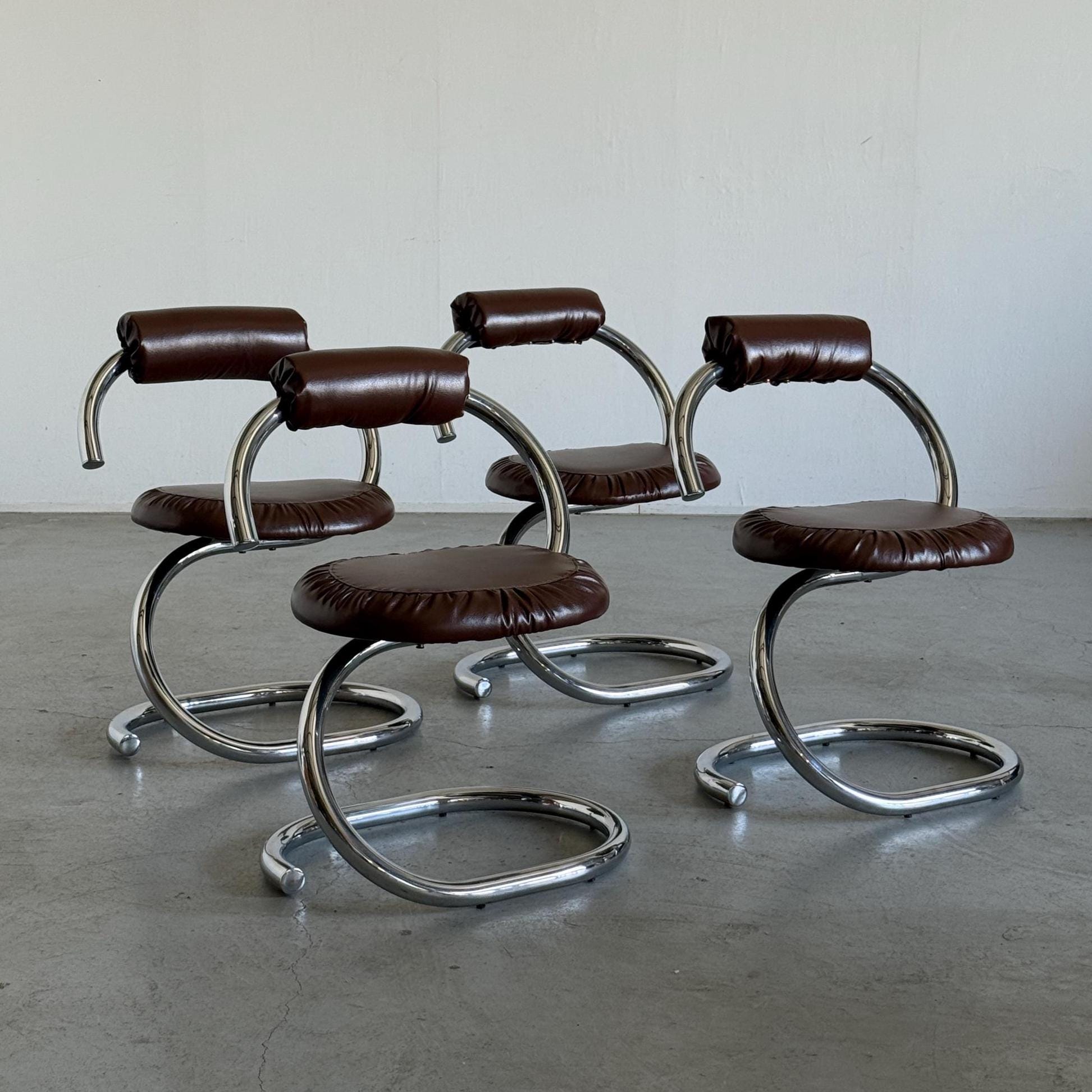 Space Age Chromed Chairs in style of 'Cobra' Chairs by Giotto Stoppino
