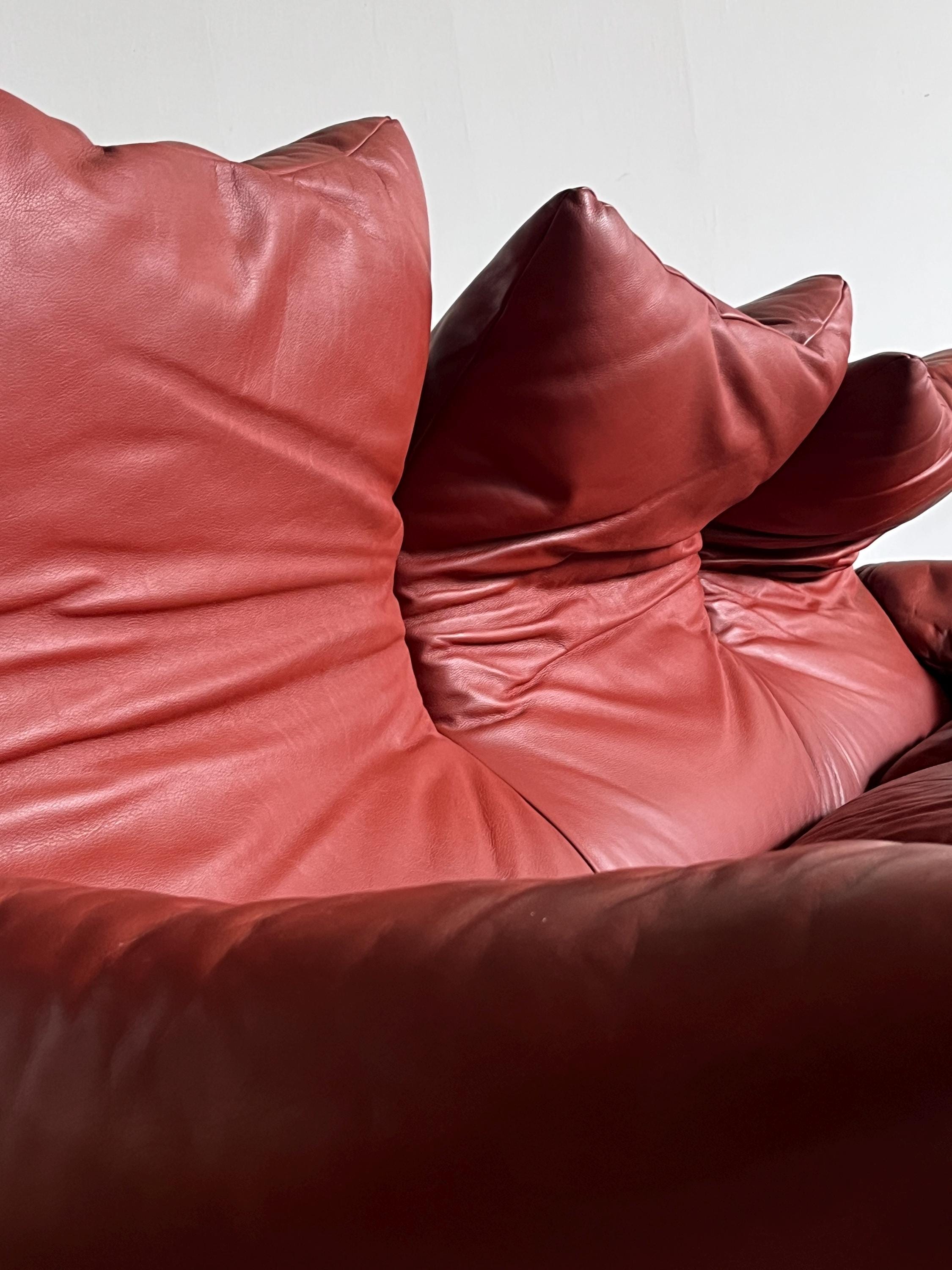 Iconic Vico Magistretti 'Maralunga' Three-seater Sofa by Cassina