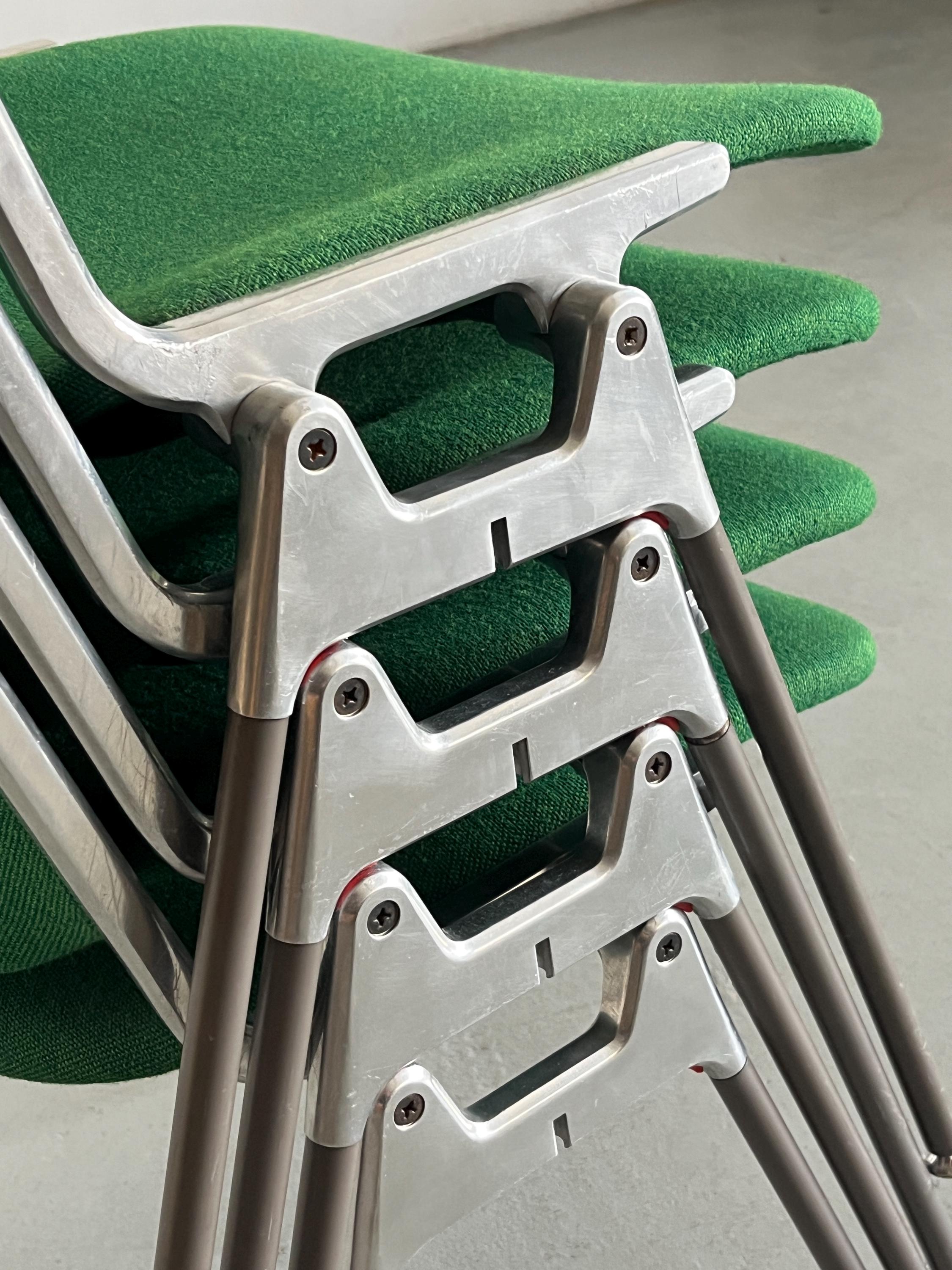 'DSC 106' Chairs by Giancarlo Piretti for Anonima Castelli, Green Fabric, 1965