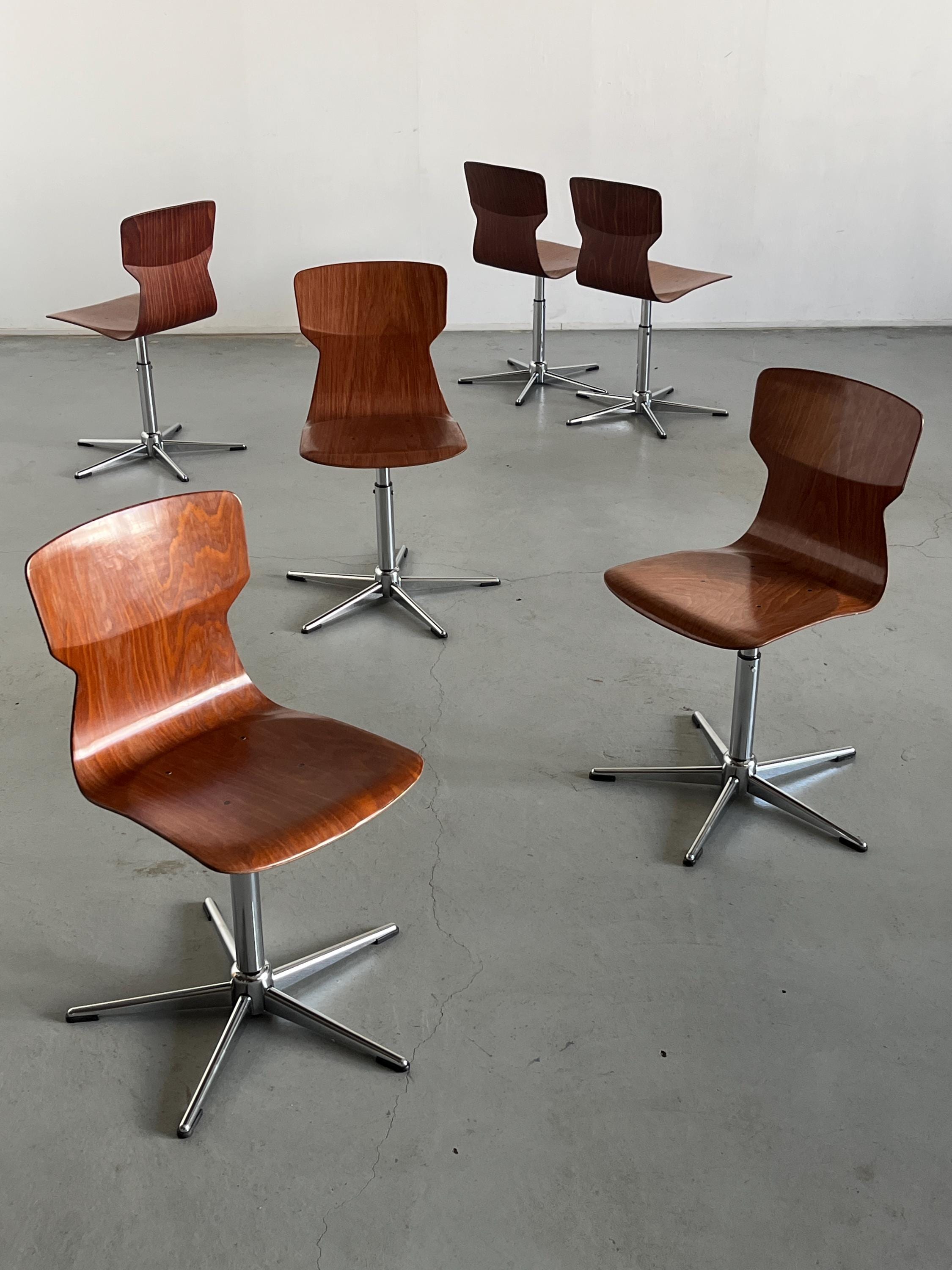 'Obo-Formsitz' Scandinavian Chairs by Casala