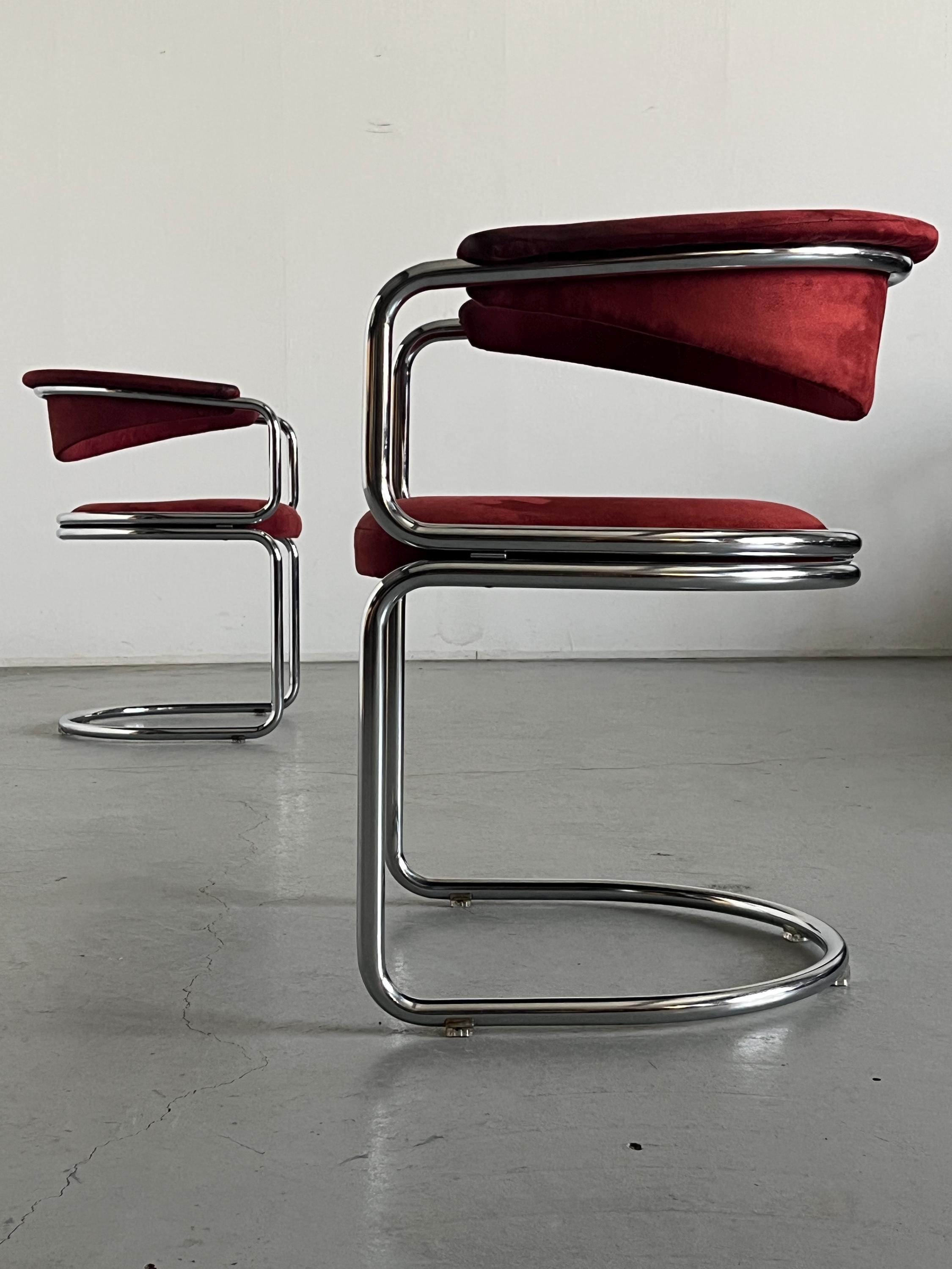 Italian Armchairs in the Style of Giotto Stoppino