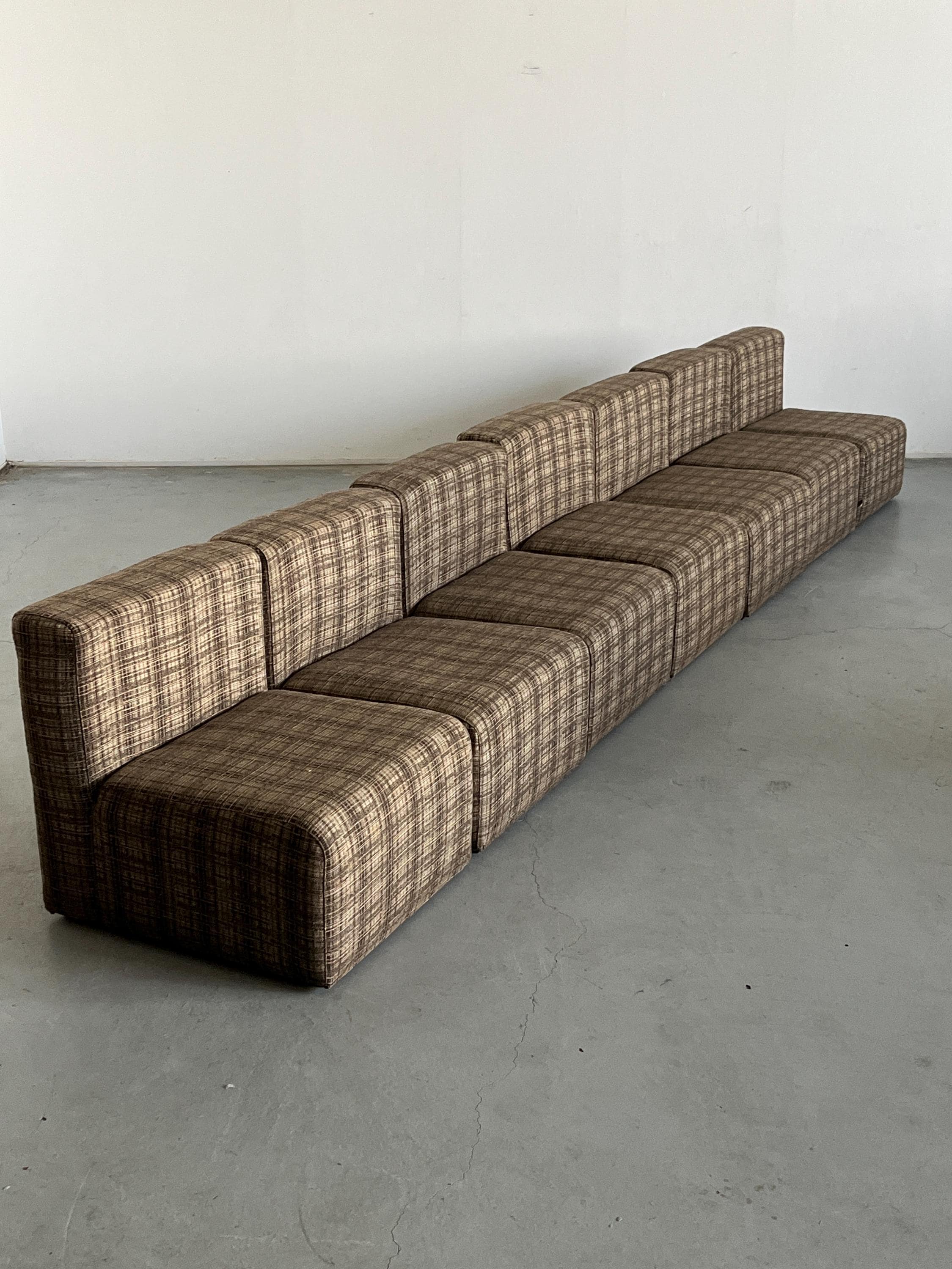 Seven-Piece Modular Seating Set by Loschi & Malavasi in Brown Plaid Fabric Upholstery