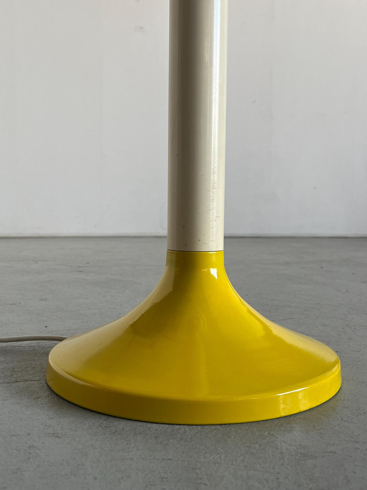 Space Age Floor Lamp in Vibrant Yellow & Off White