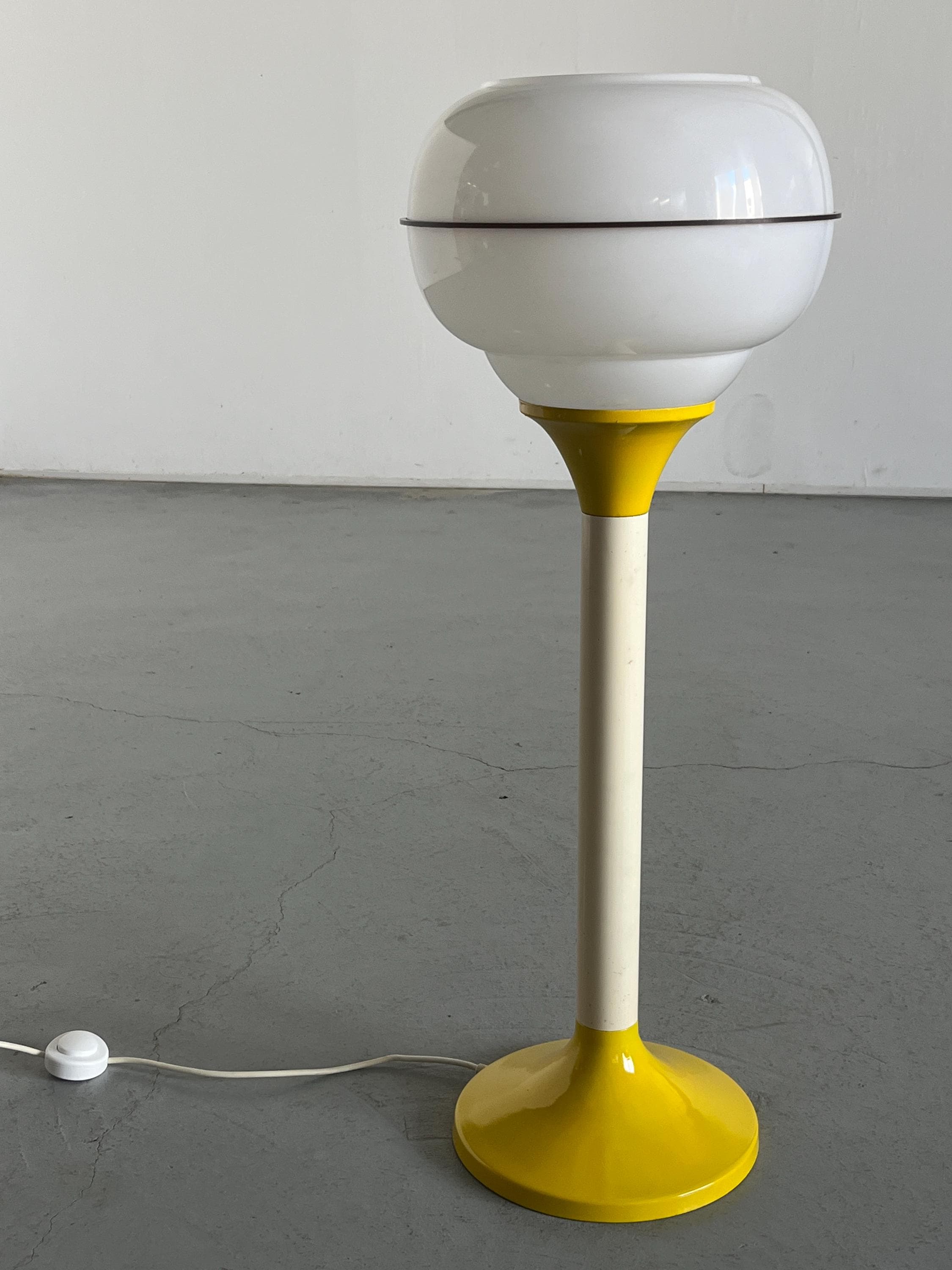 Space Age Floor Lamp in Vibrant Yellow & Off White