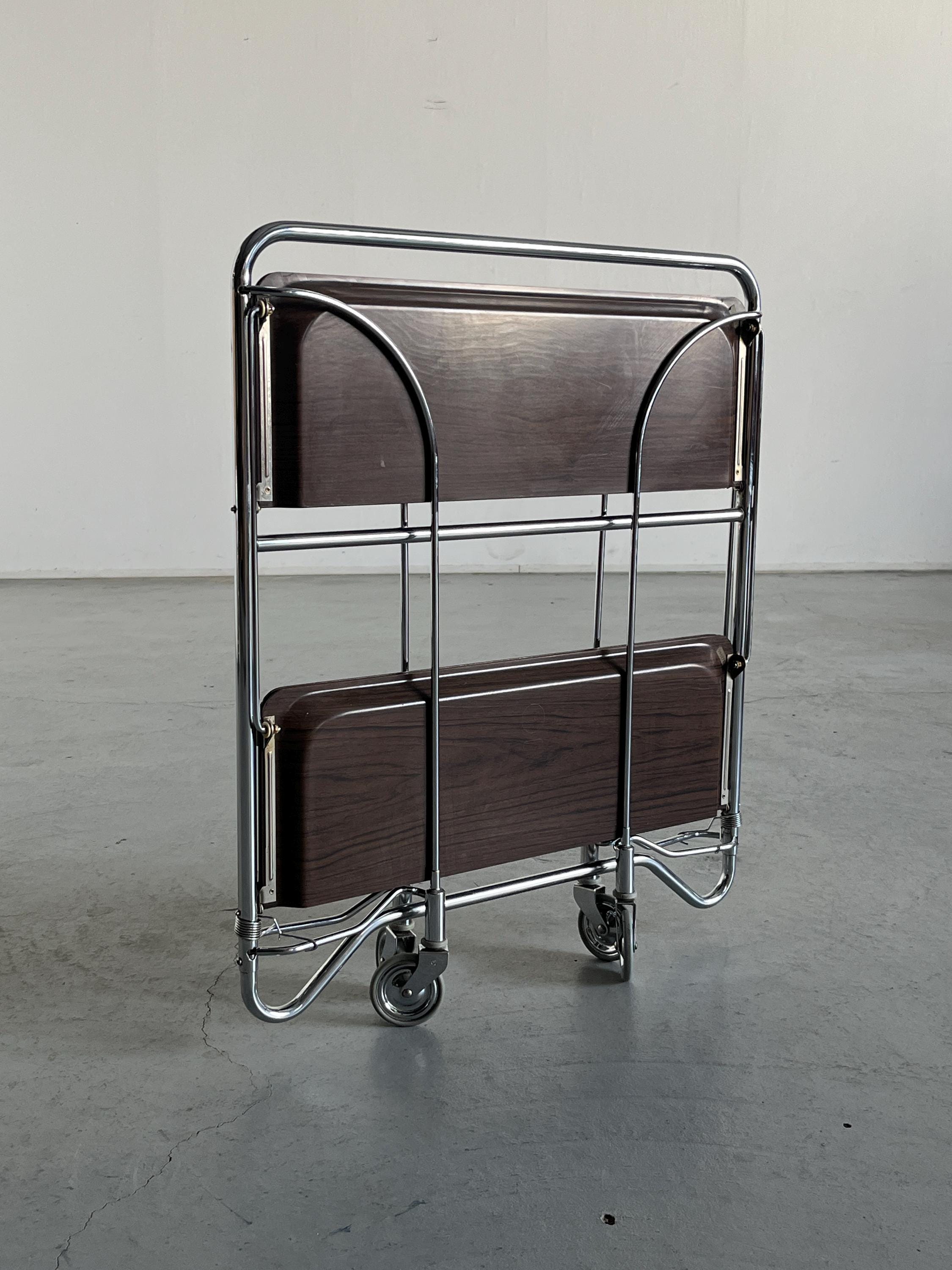 Foldable Serving Trolley in style of Gerlinol