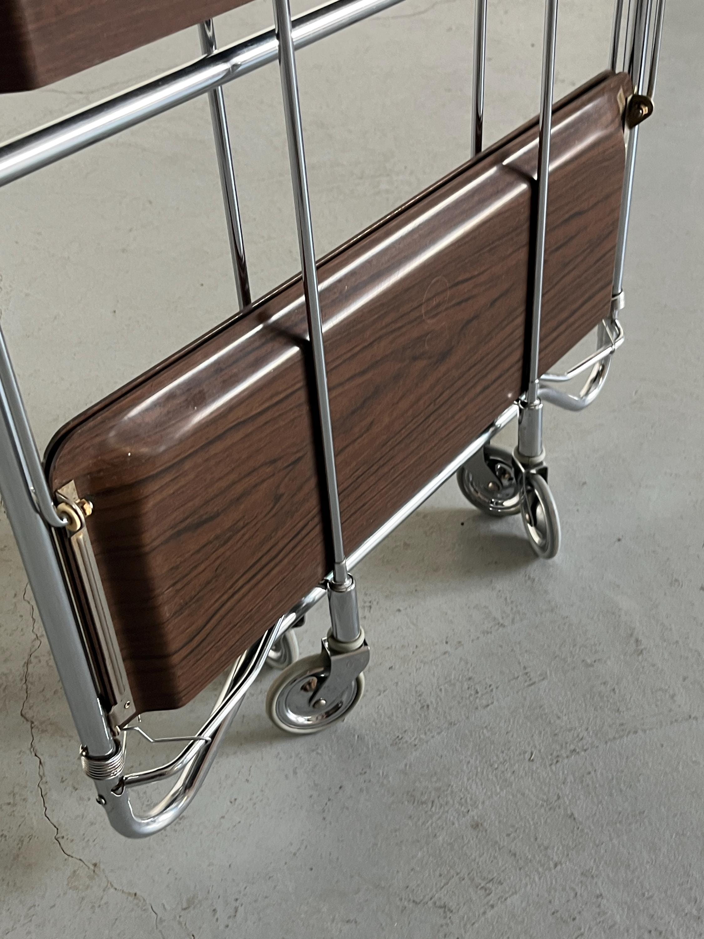 Foldable Serving Trolley in style of Gerlinol