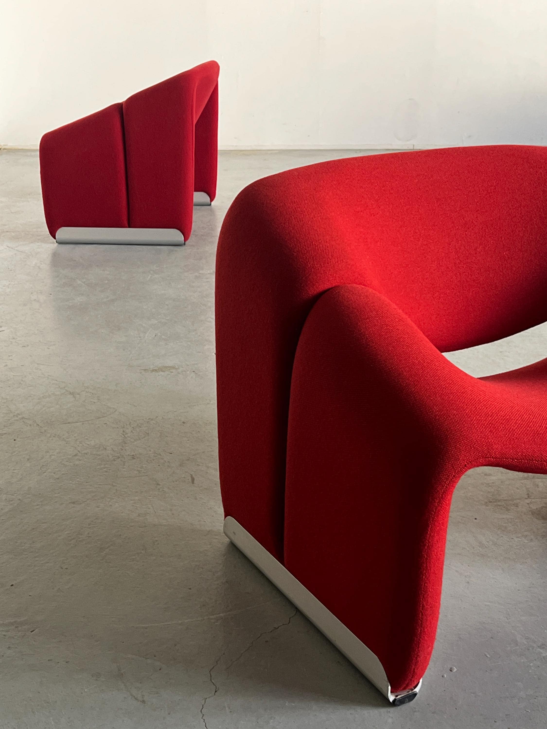 Iconic F598 ‘Groovy’ Chairs by Pierre Paulin for Artifort