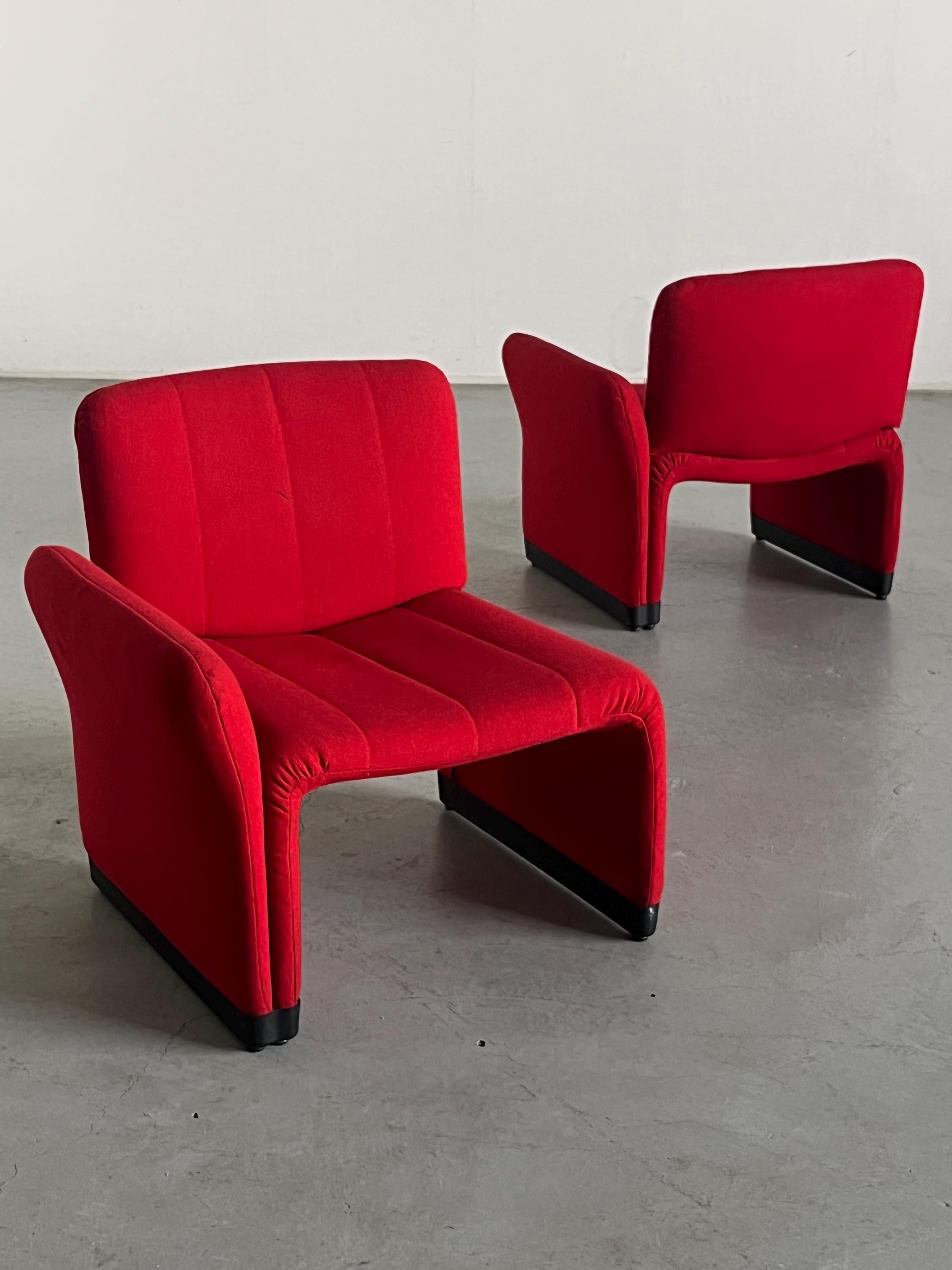 Loveseat in the Style of Giancarlo Piretti