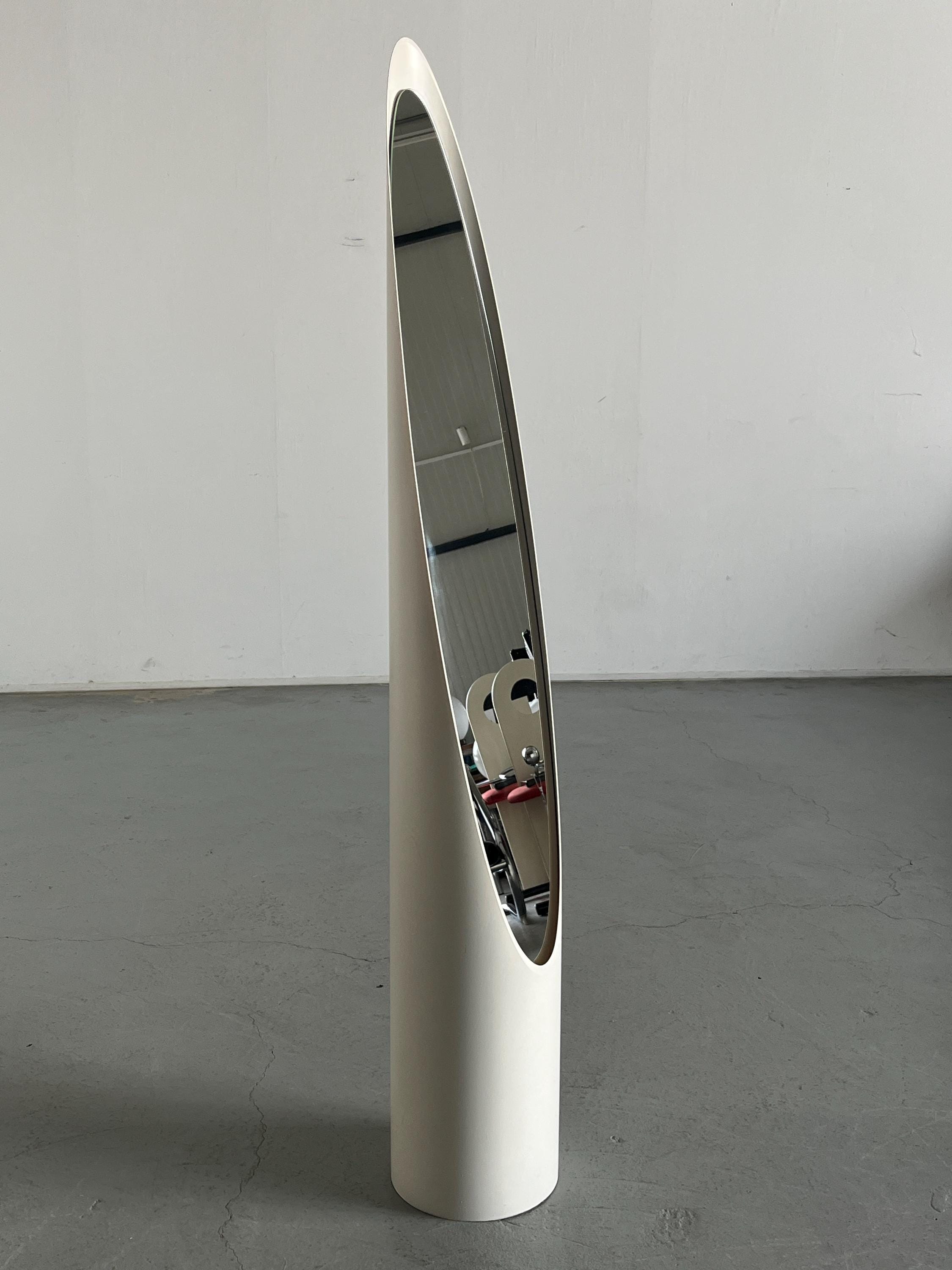 ‘Unghia’ Lipstick Mirror by Rodolfo Bonetto