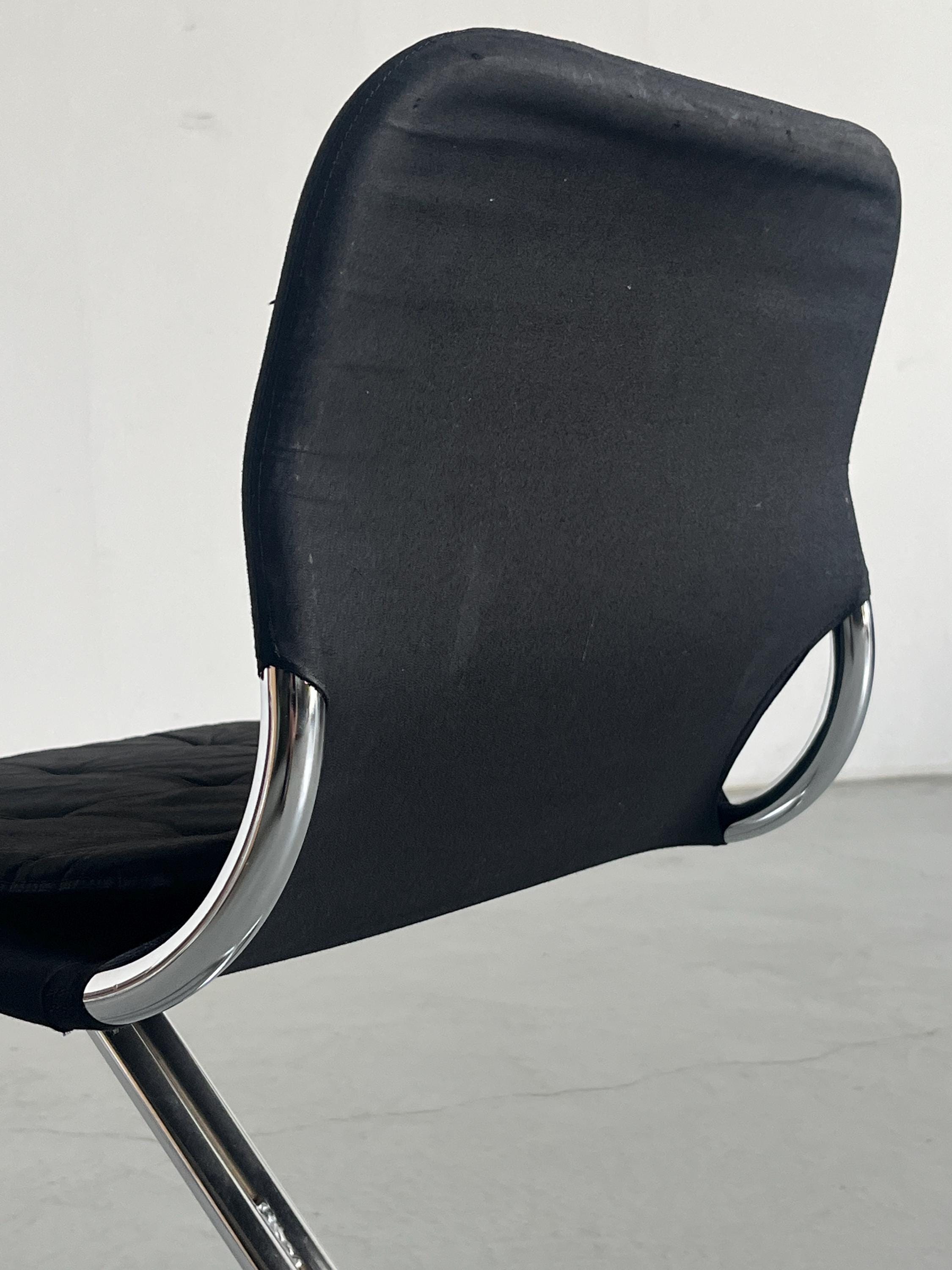 'Formula' Cantilever Dining Chair