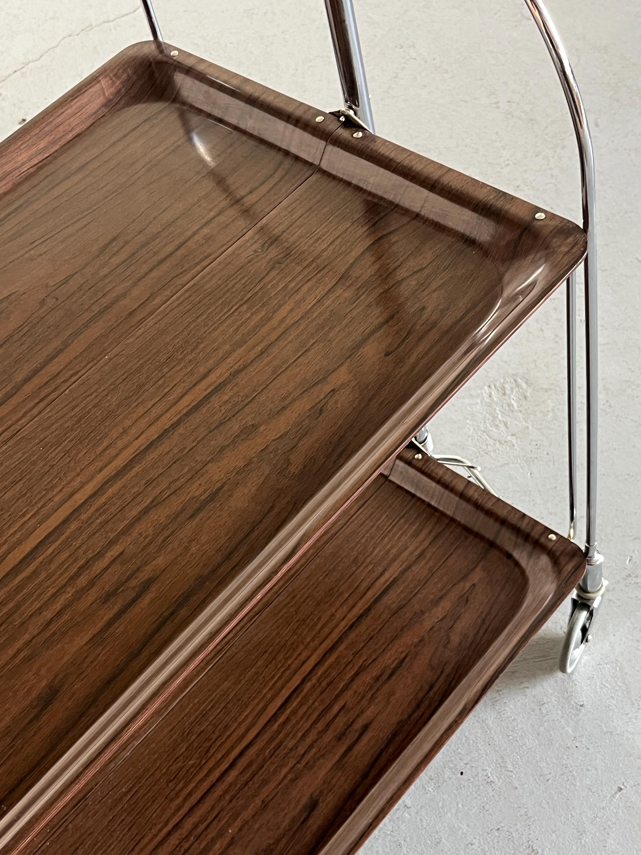 Foldable Serving Trolley in style of Gerlinol