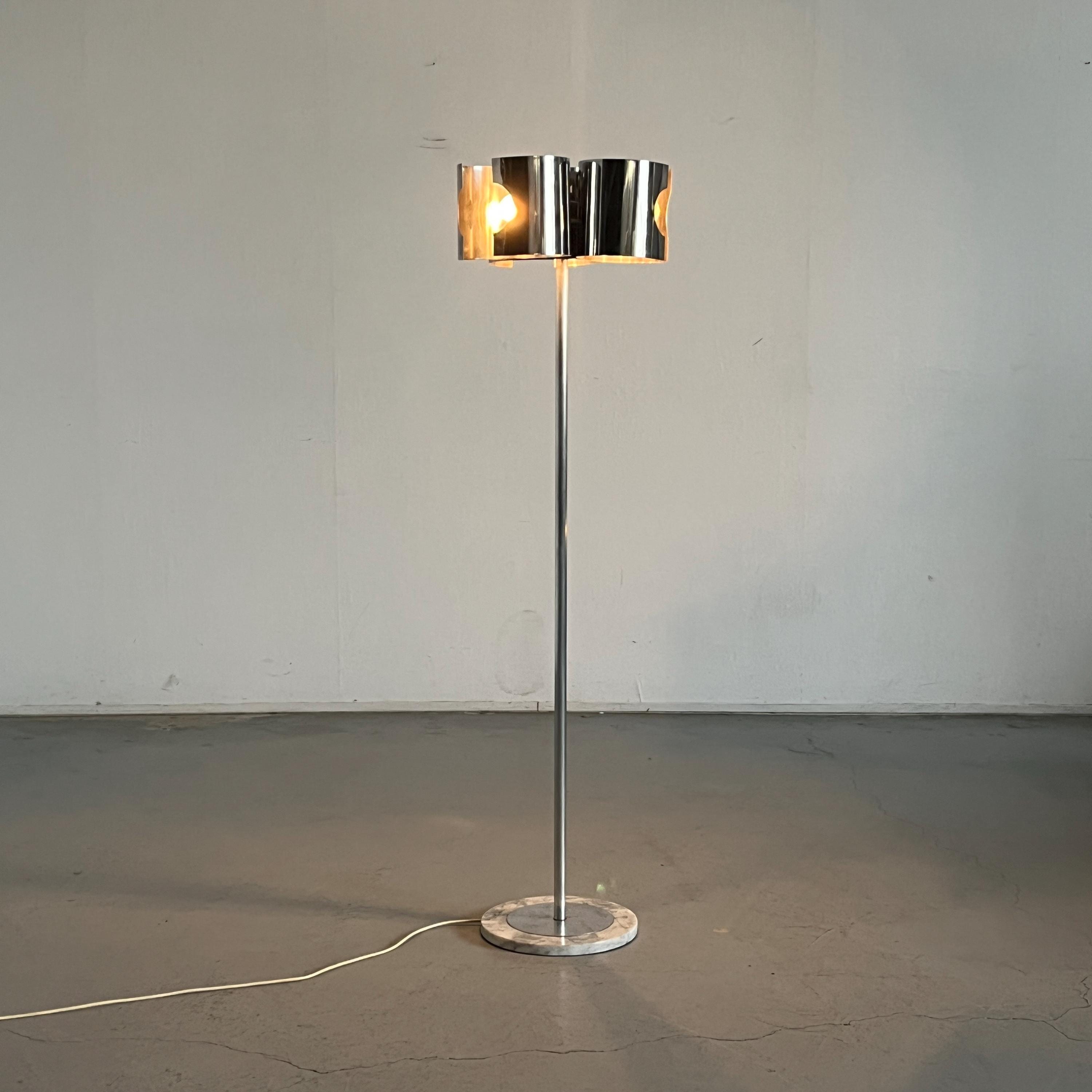 Modernist Italian Space Age Floor Lamp in Chrome and Marble