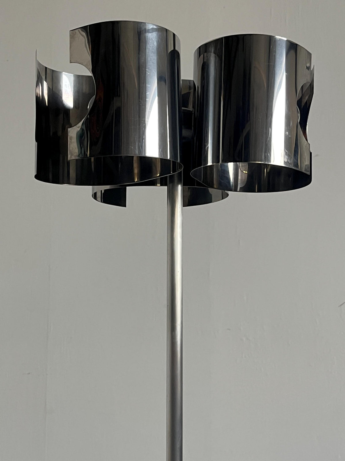 Modernist Italian Space Age Floor Lamp in Chrome and Marble