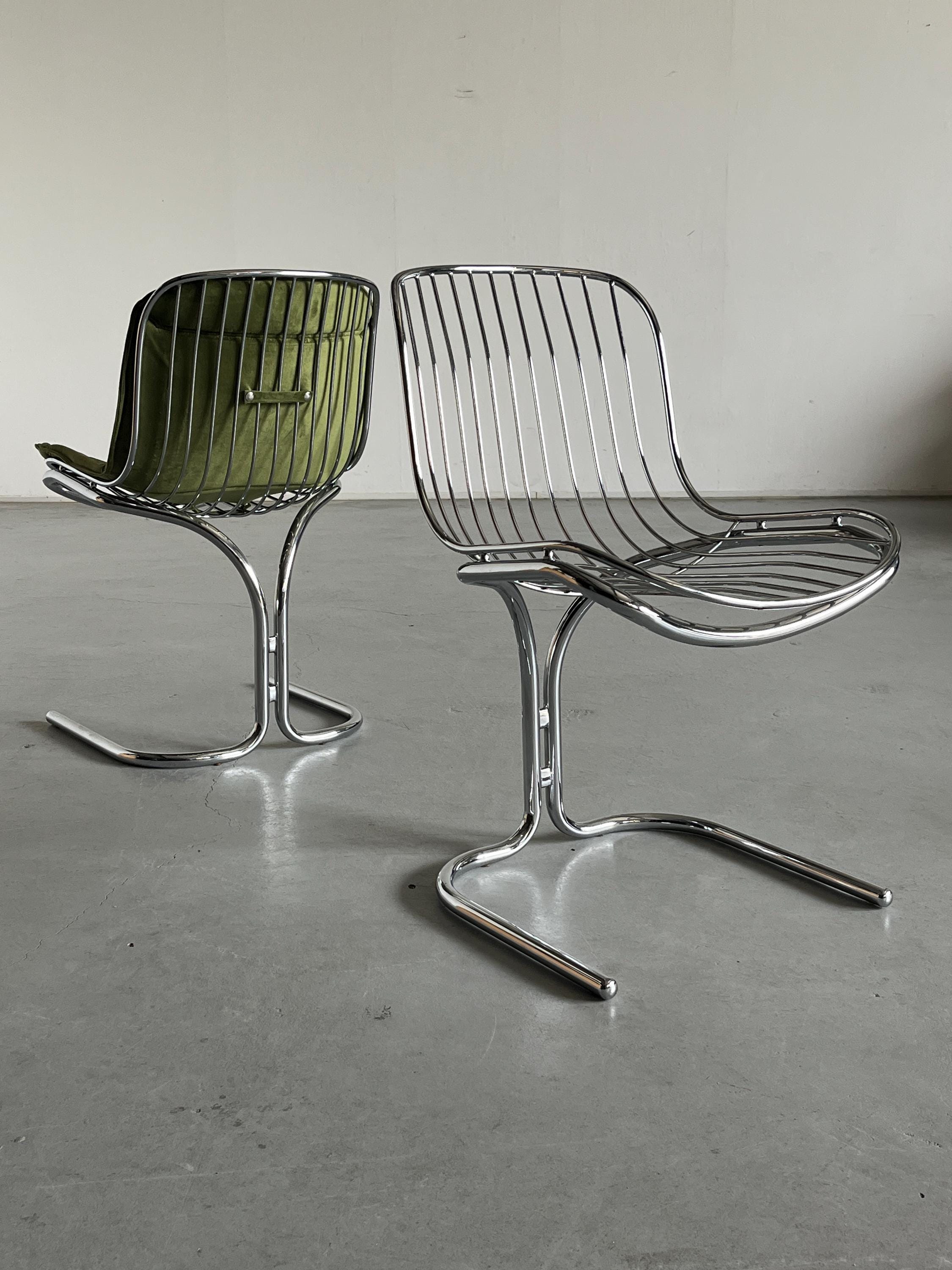 ‘Radiofreccia’ Cantilever Dining Chairs by Gastone Rinaldi