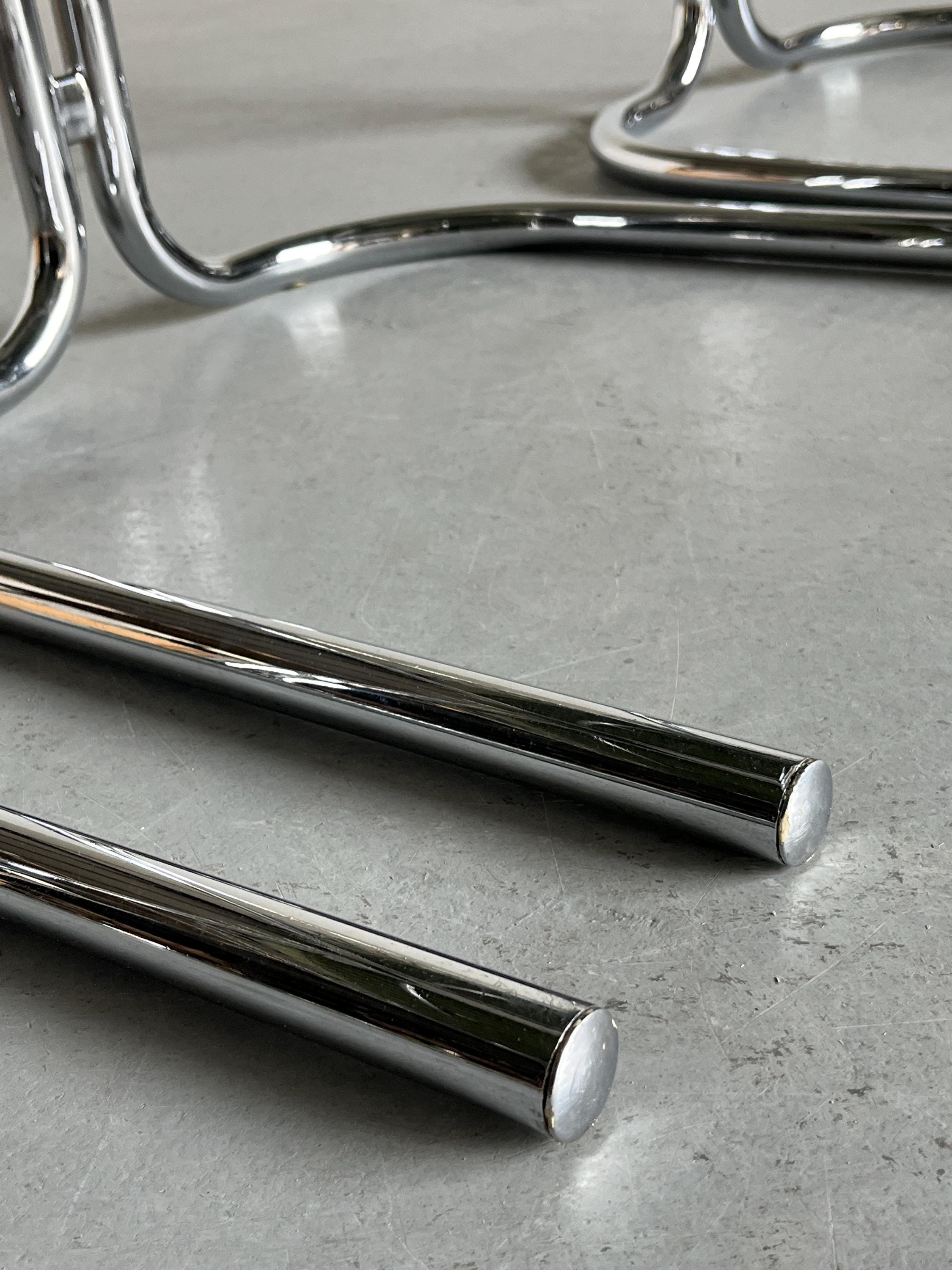 ‘Radiofreccia’ Cantilever Dining Chairs by Gastone Rinaldi