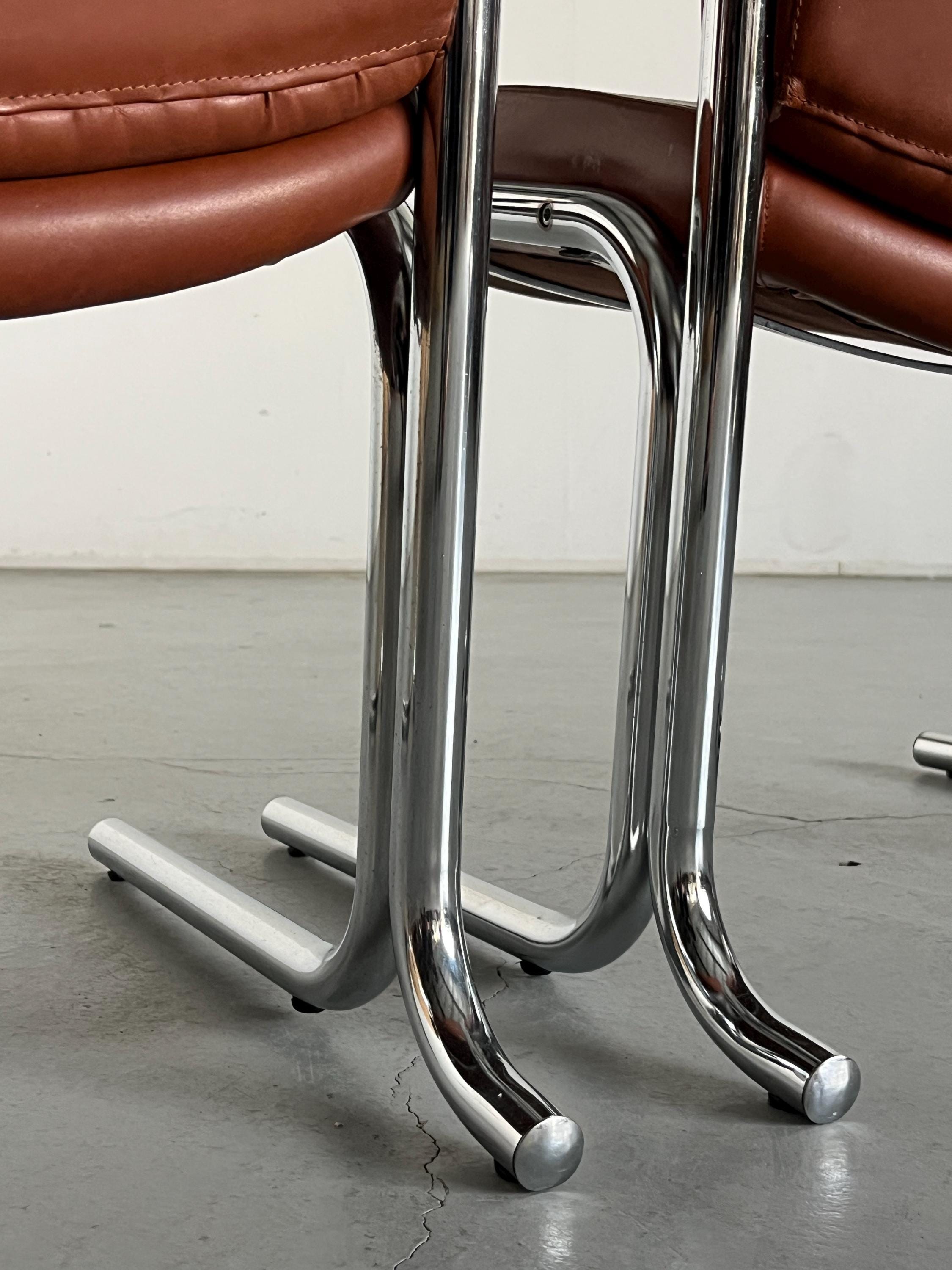 Italian Mid-Century Modern Armchair