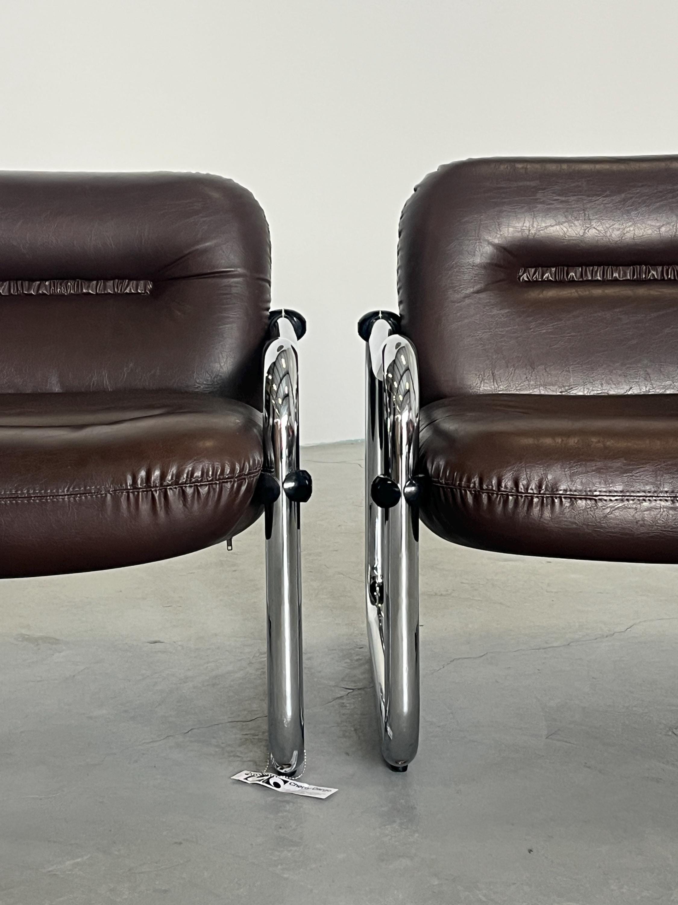Italian Mid-Century Modern Armchairs in Tufted Brown Leather