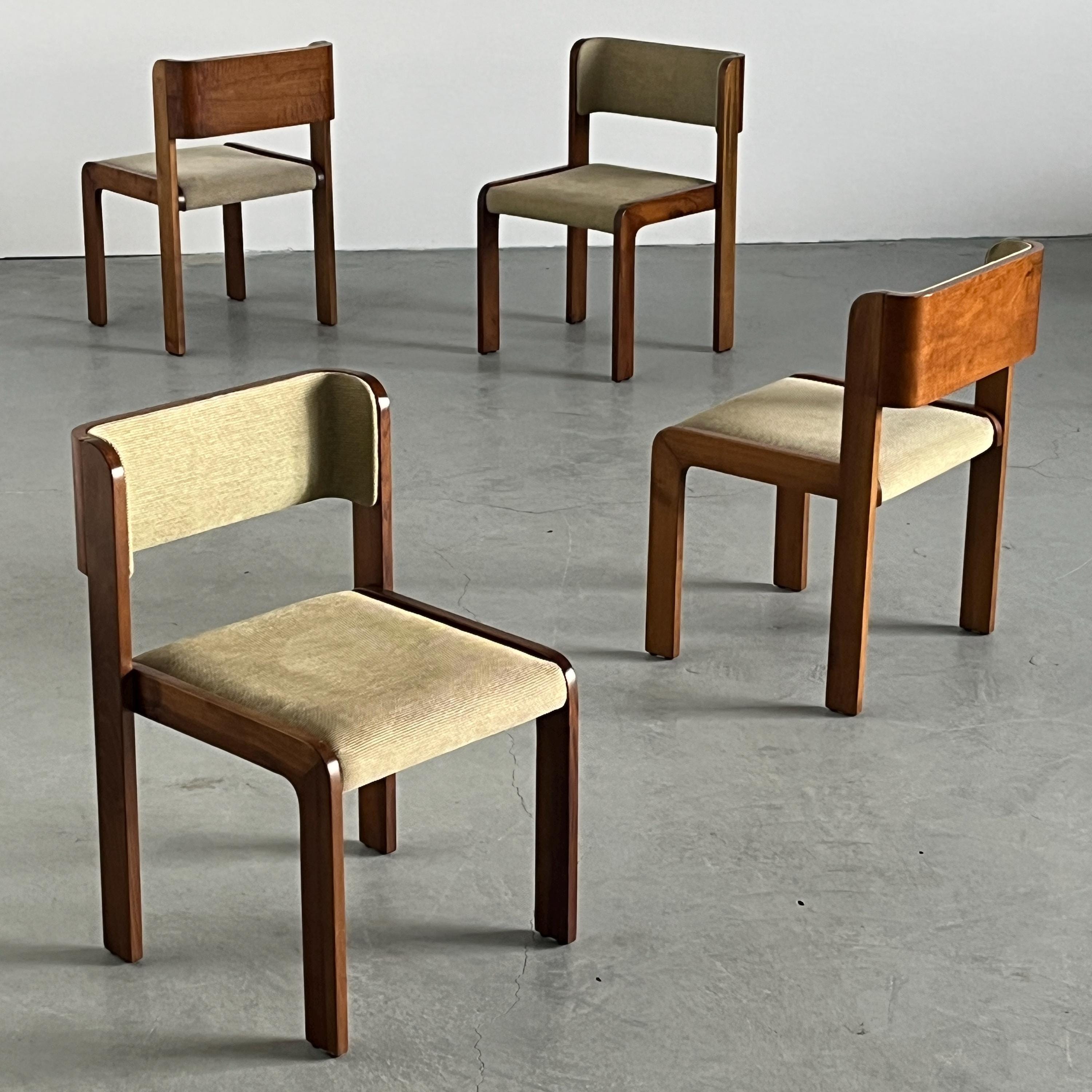 Elegant Italian Functionalist Chairs