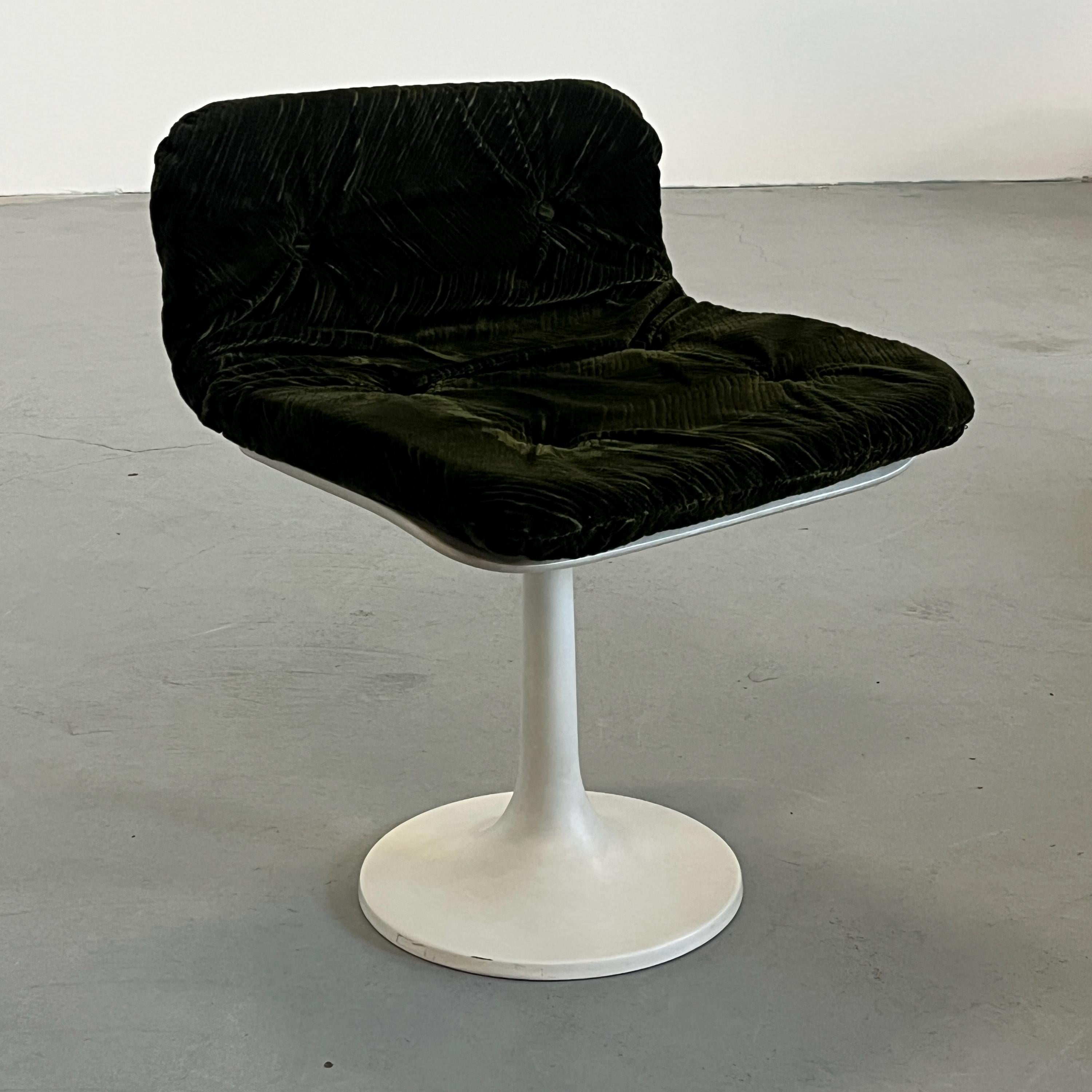 Small Space Age Tulip Chair in Dark Green Corduroy
