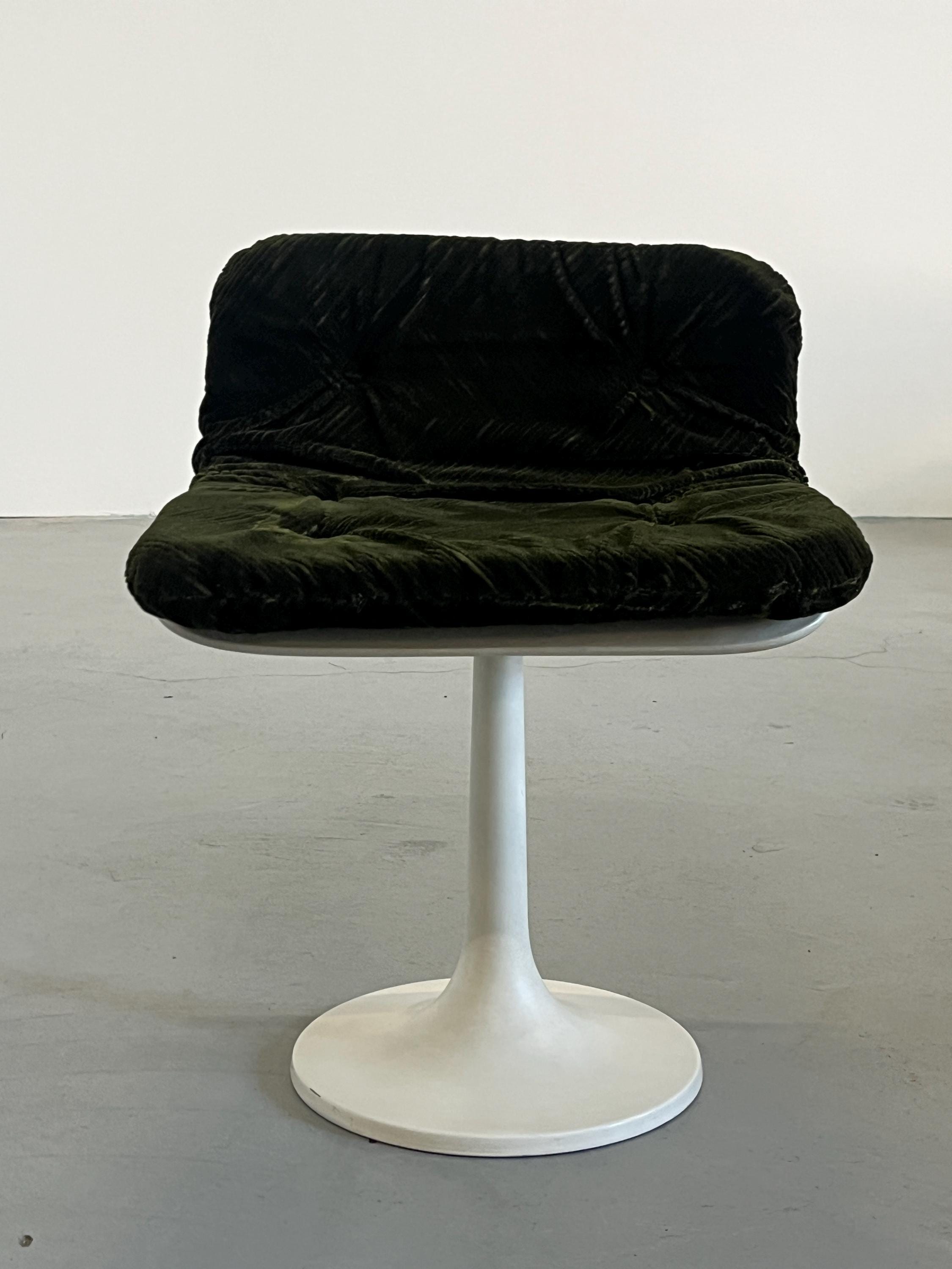 Small Space Age Tulip Chair in Dark Green Corduroy