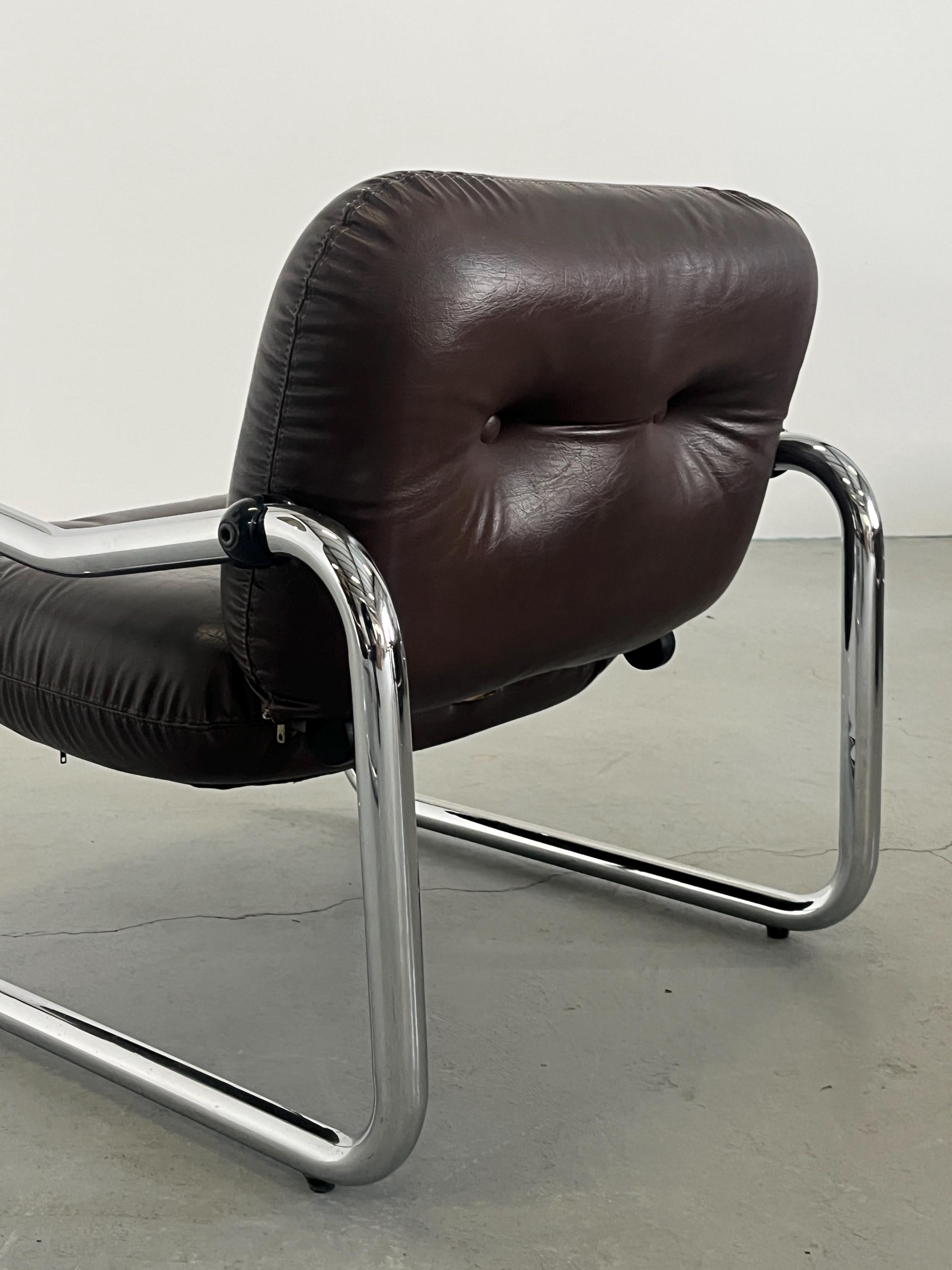 Italian Mid-Century Modern Armchairs in Tufted Brown Leather