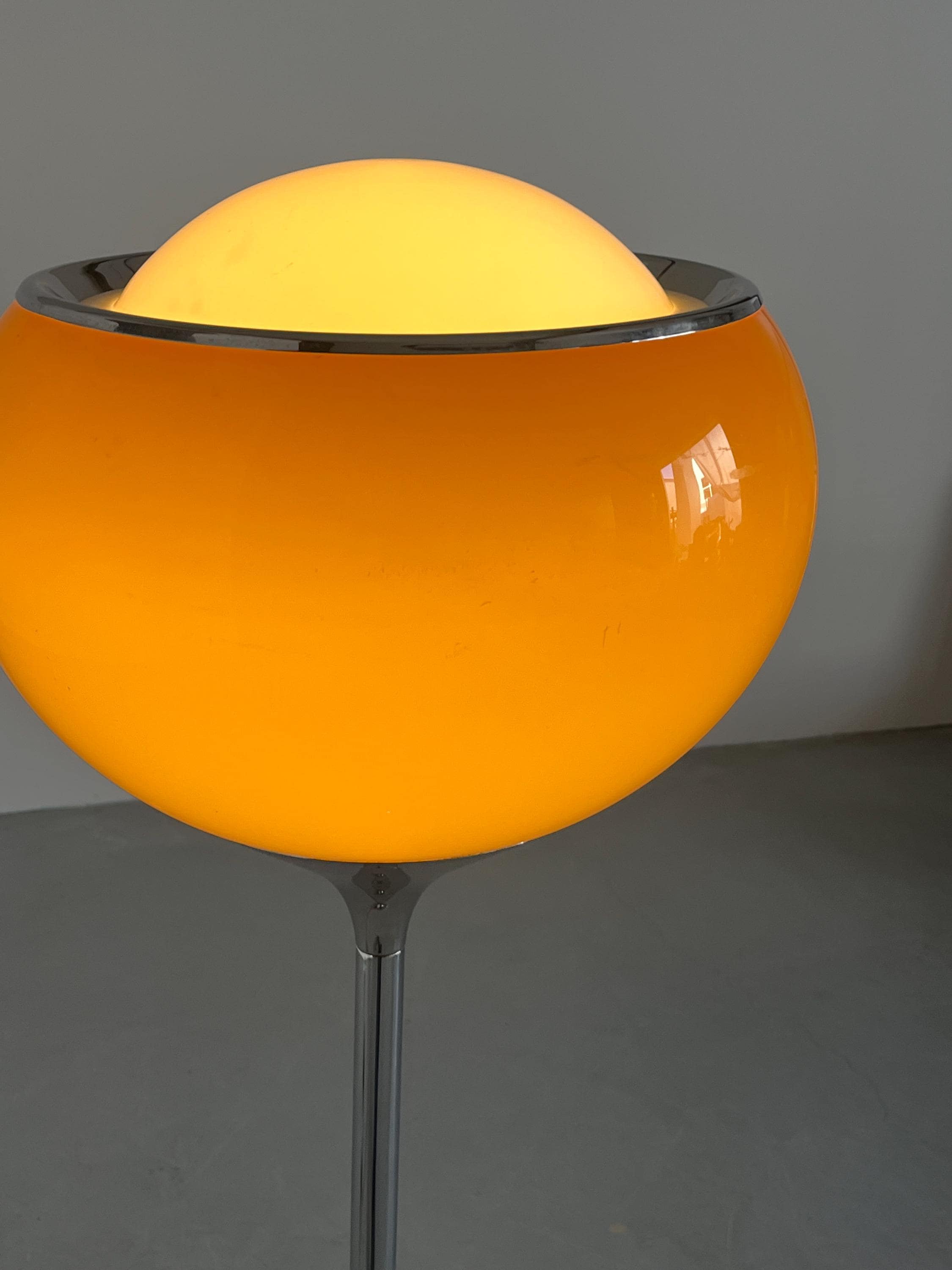 ‘Big Bud’ Floor Lamp by Harvey Guzzini