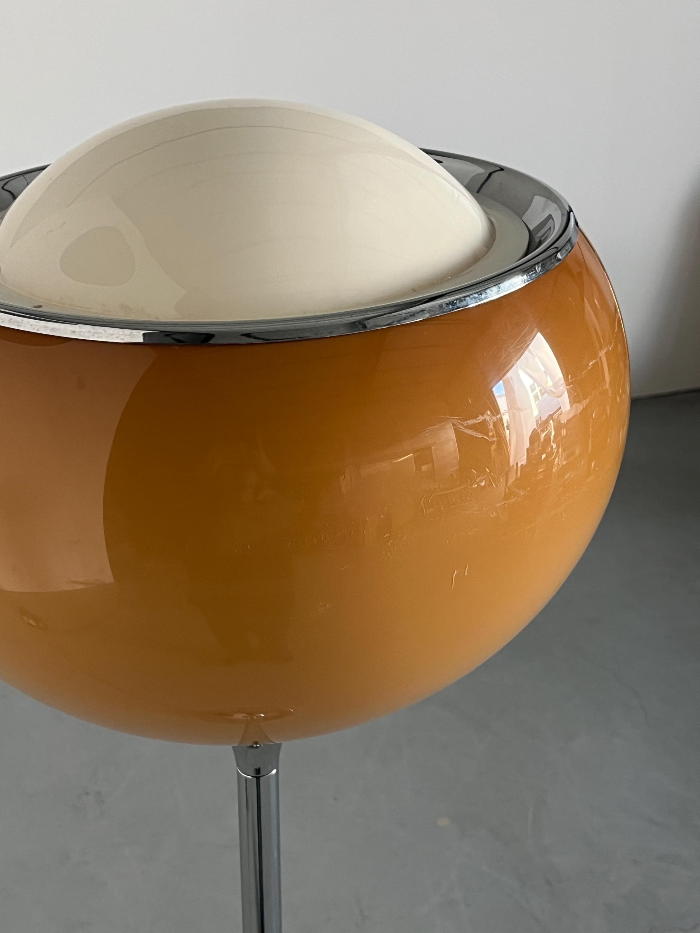 ‘Big Bud’ Floor Lamp by Harvey Guzzini