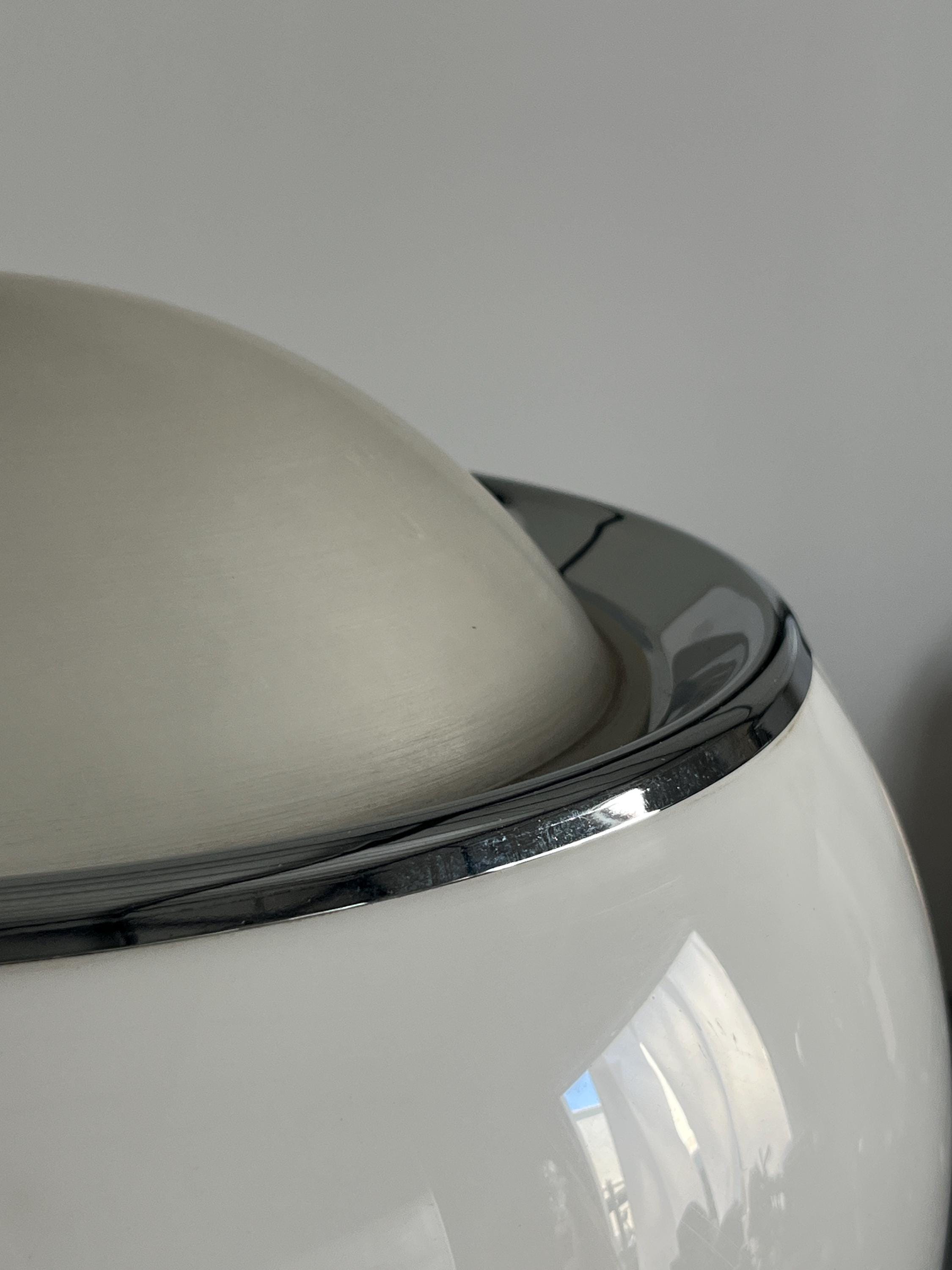 Big Bud Space Age Floor Lamp by Harvey Guzzini