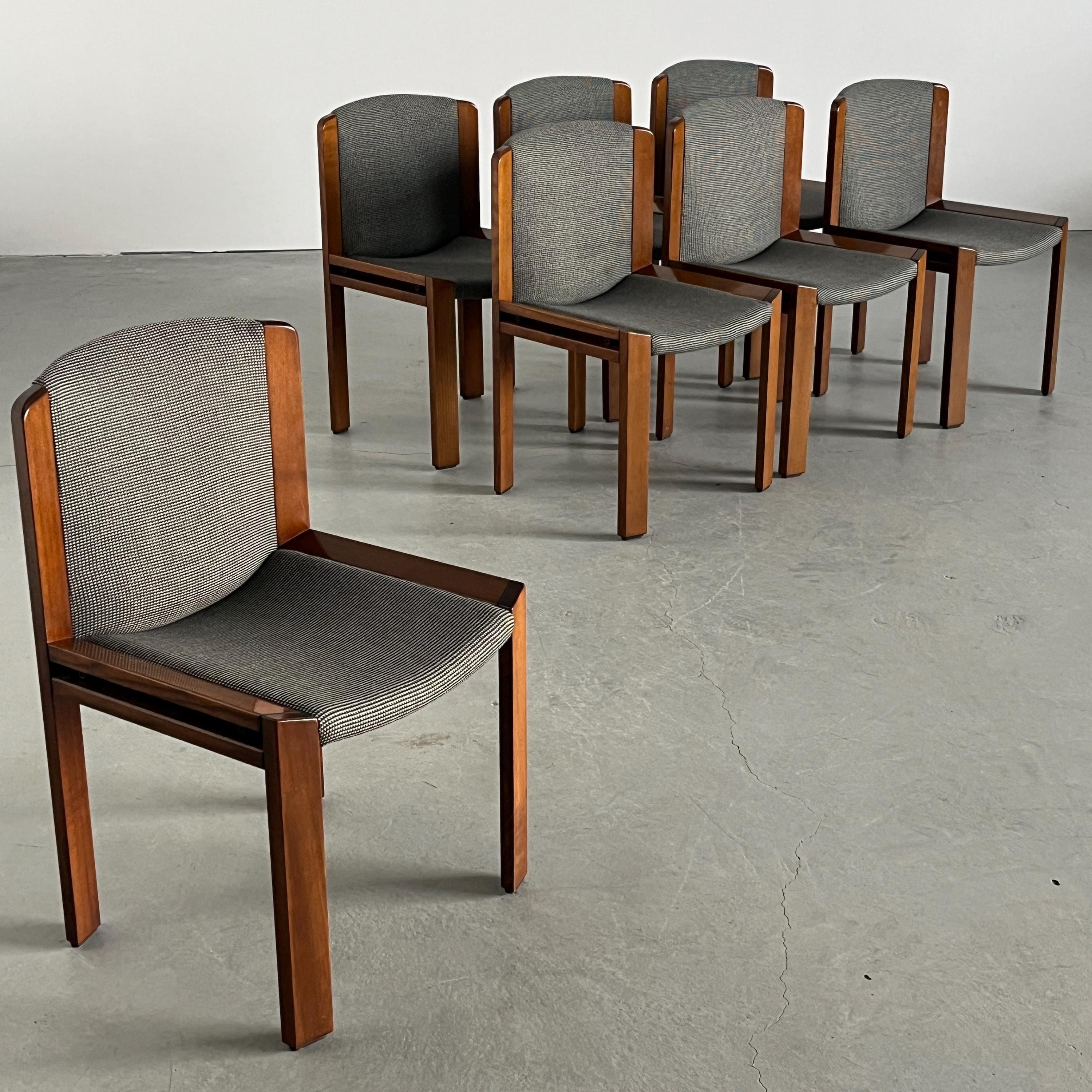 ‘Model 300’ Dining Chairs by Joe Colombo for Pozzi, Oak and Black & White Patterned Upholstery