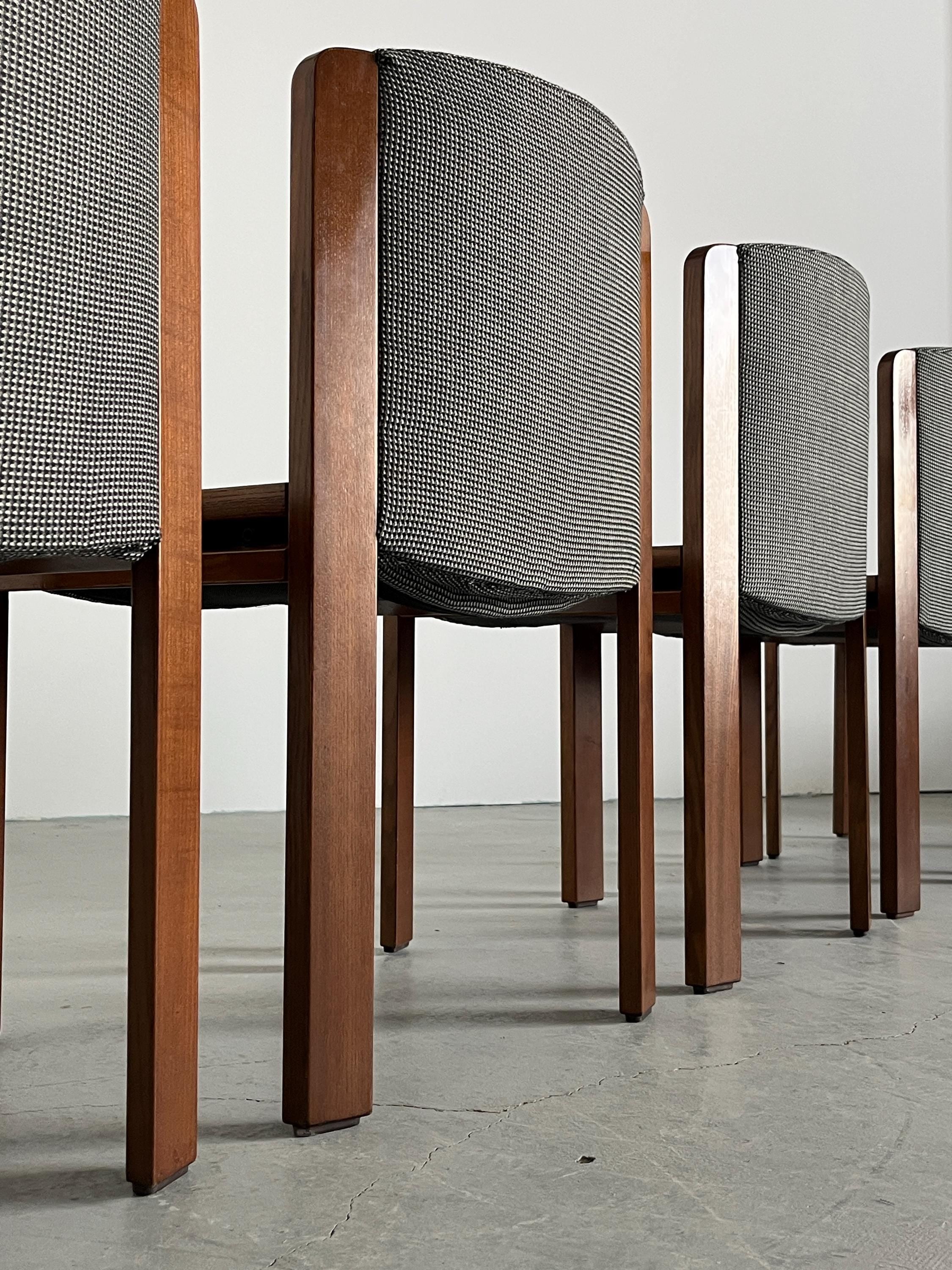 ‘Model 300’ Dining Chairs by Joe Colombo for Pozzi, Oak and Black & White Patterned Upholstery
