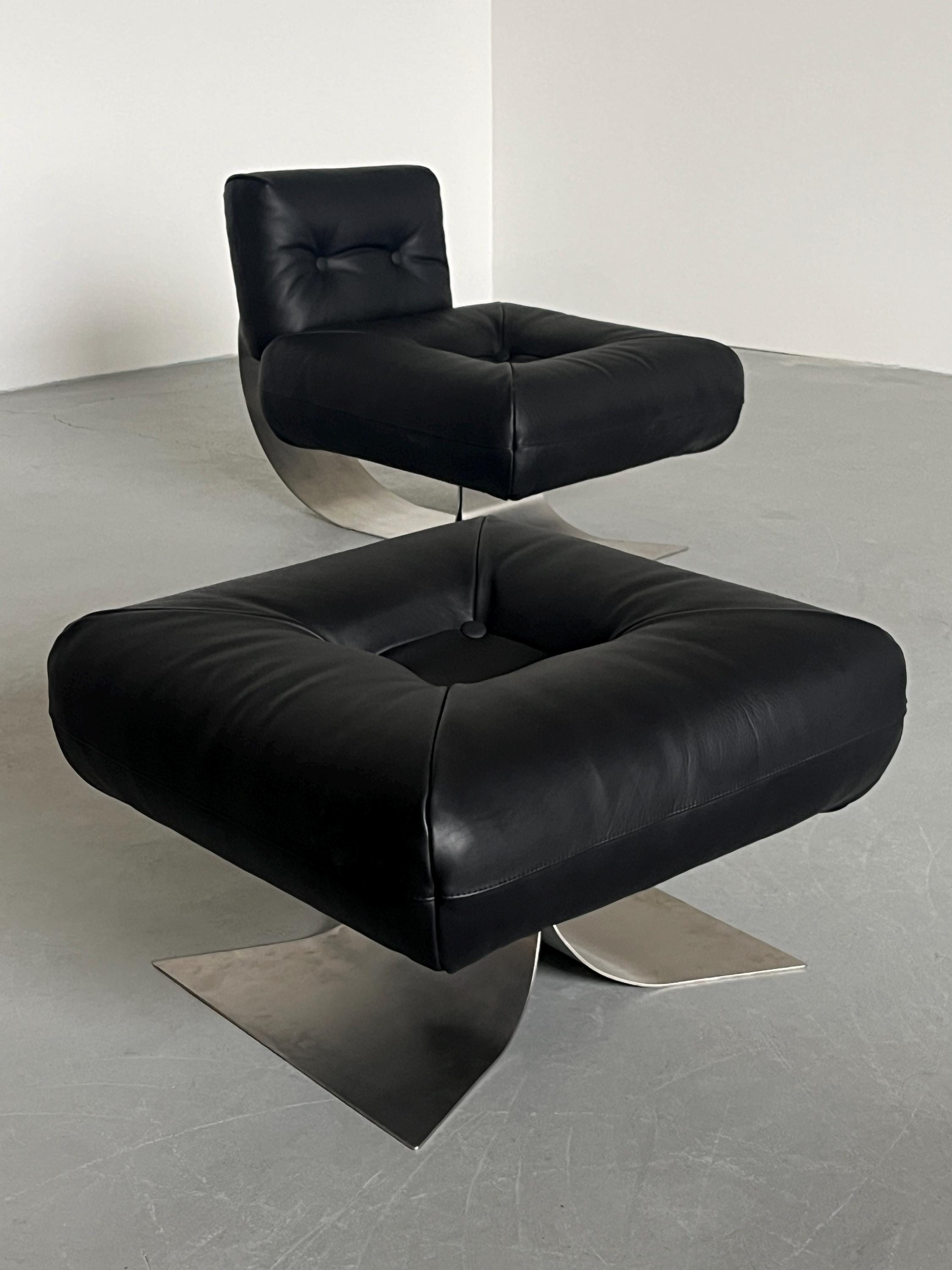 Oscar Niemeyer ‘Alta’ Lounge Chair & Ottoman for Mobilier International, 1971