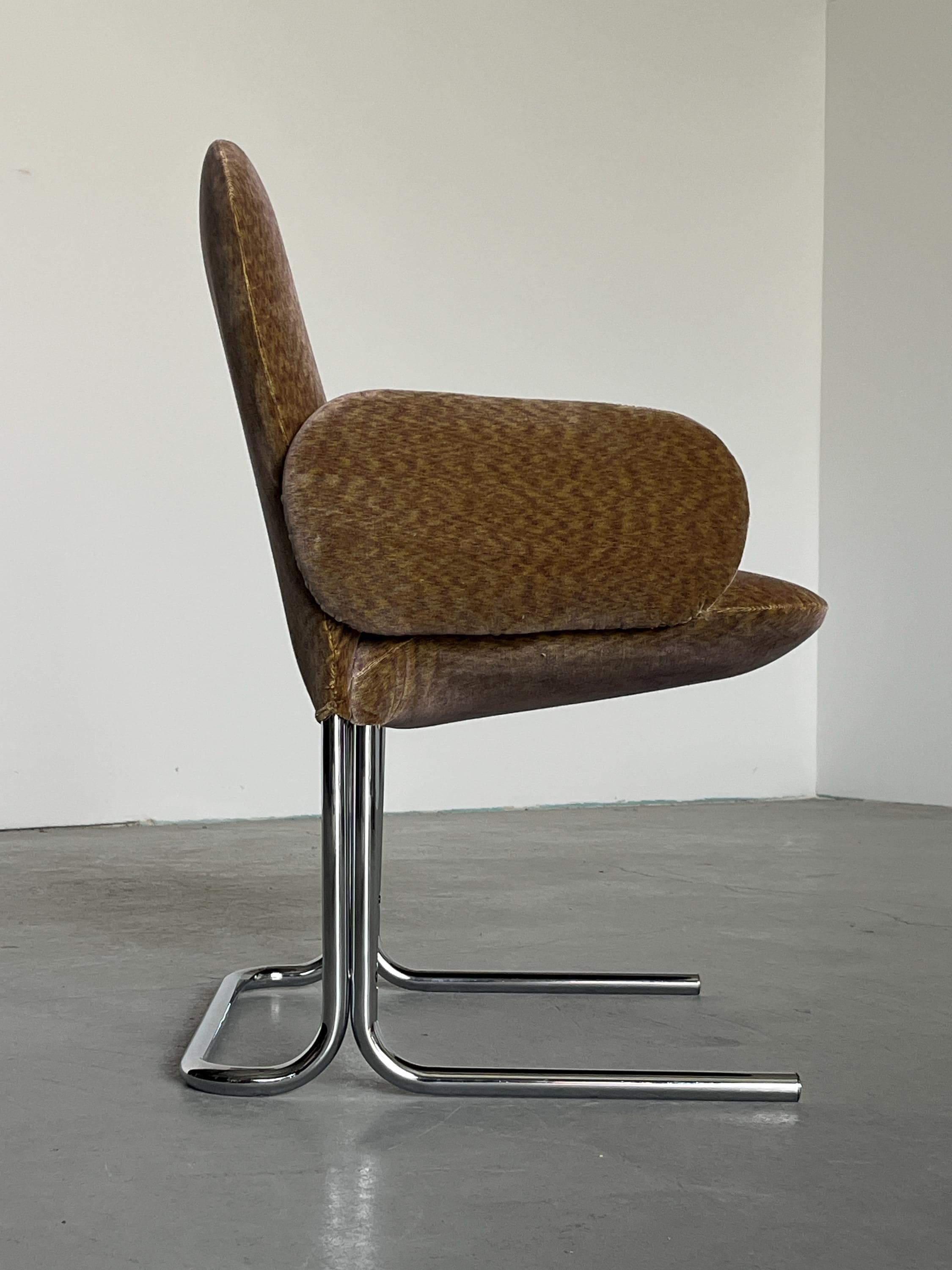 Space Age Armchair in Abstract Patterned Upholstery in Style of Pierre Paulin, 1970s Italy