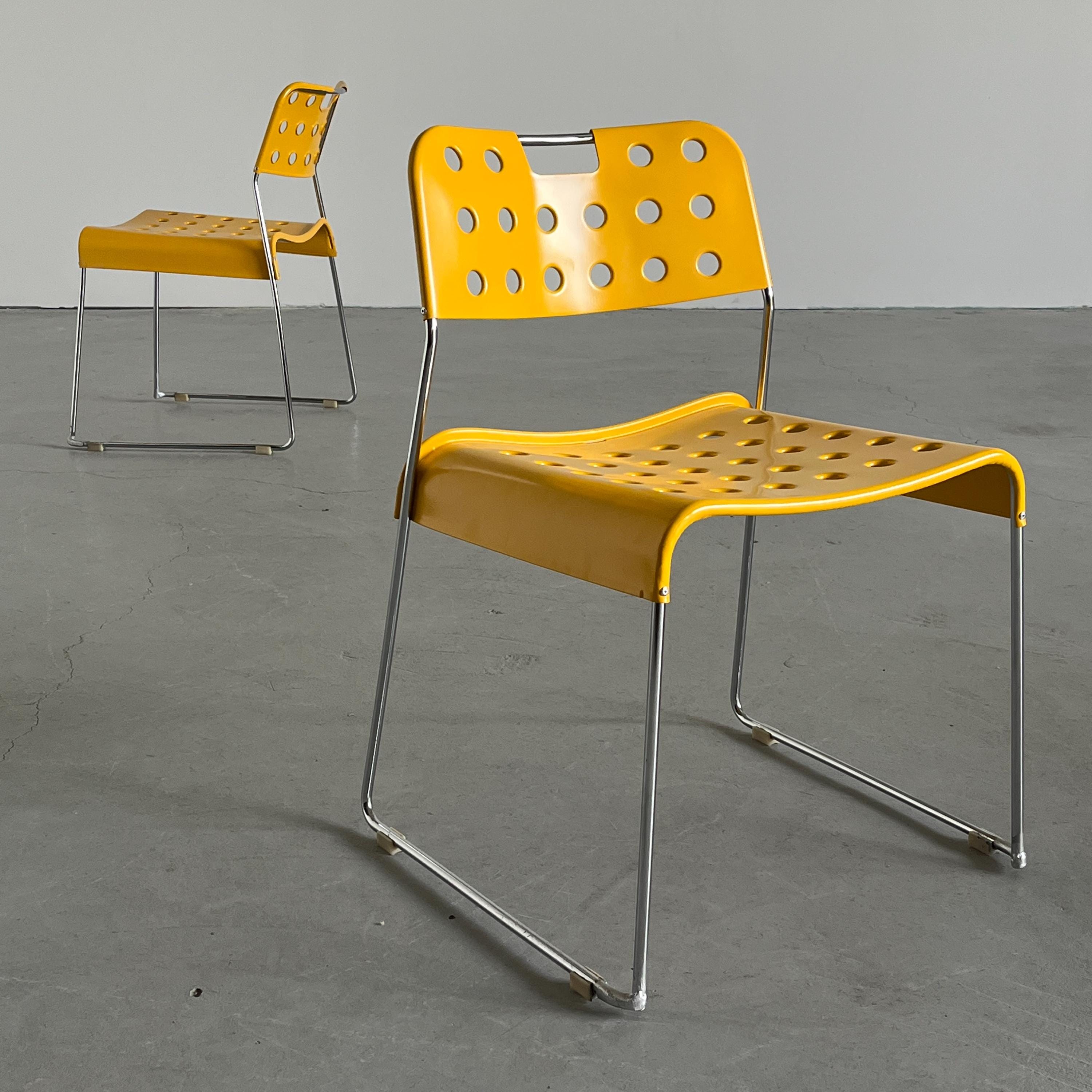 ‘Omstak’ Chairs by Rodney Kinsman for Bieffeplast