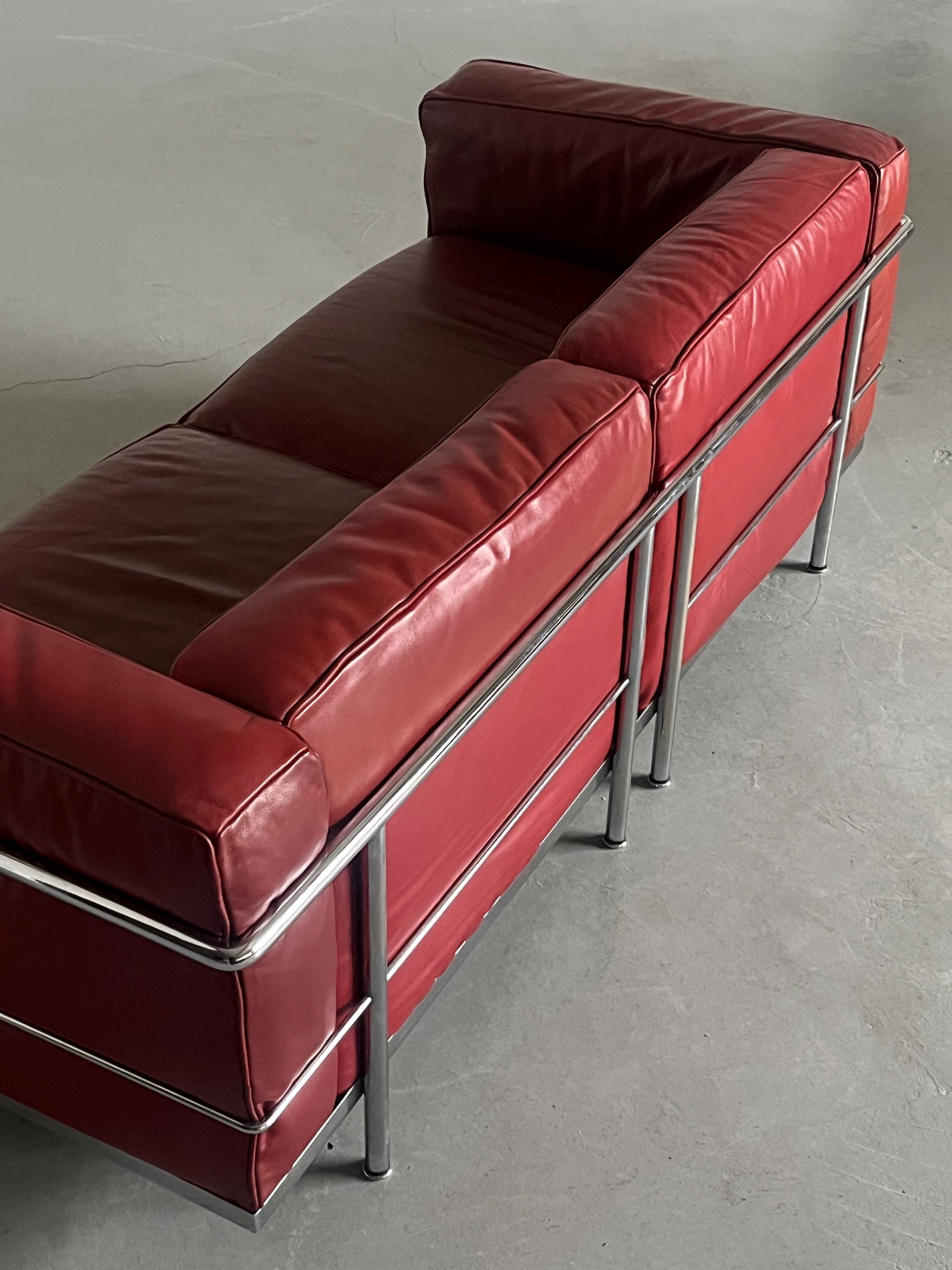 Iconic ‘LC3’ Two-Seater Sofa by Le Corbusier, Charlotte Perriand and Pierre Jeanneret