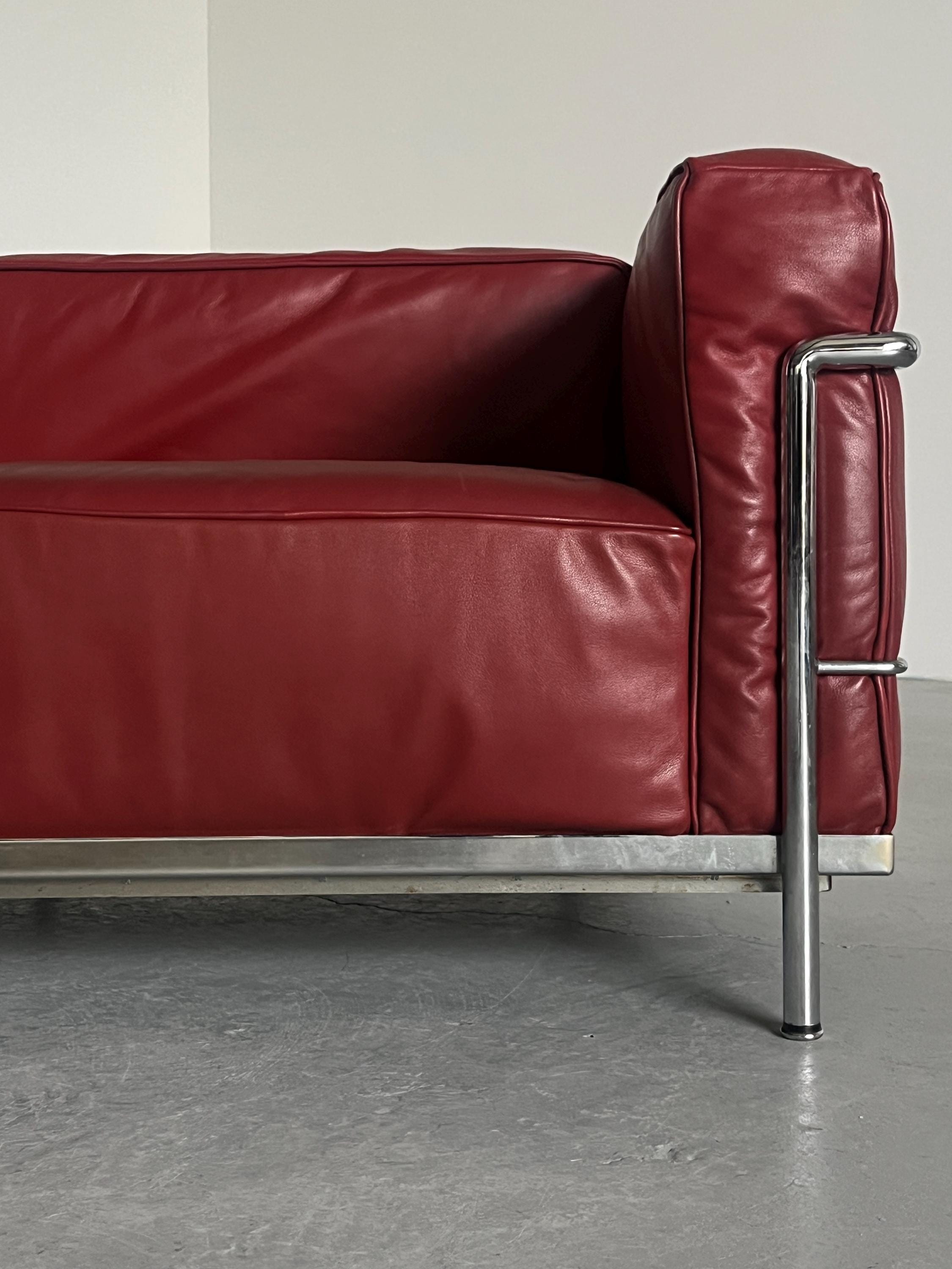Iconic ‘LC3’ Two-Seater Sofa by Le Corbusier, Charlotte Perriand and Pierre Jeanneret
