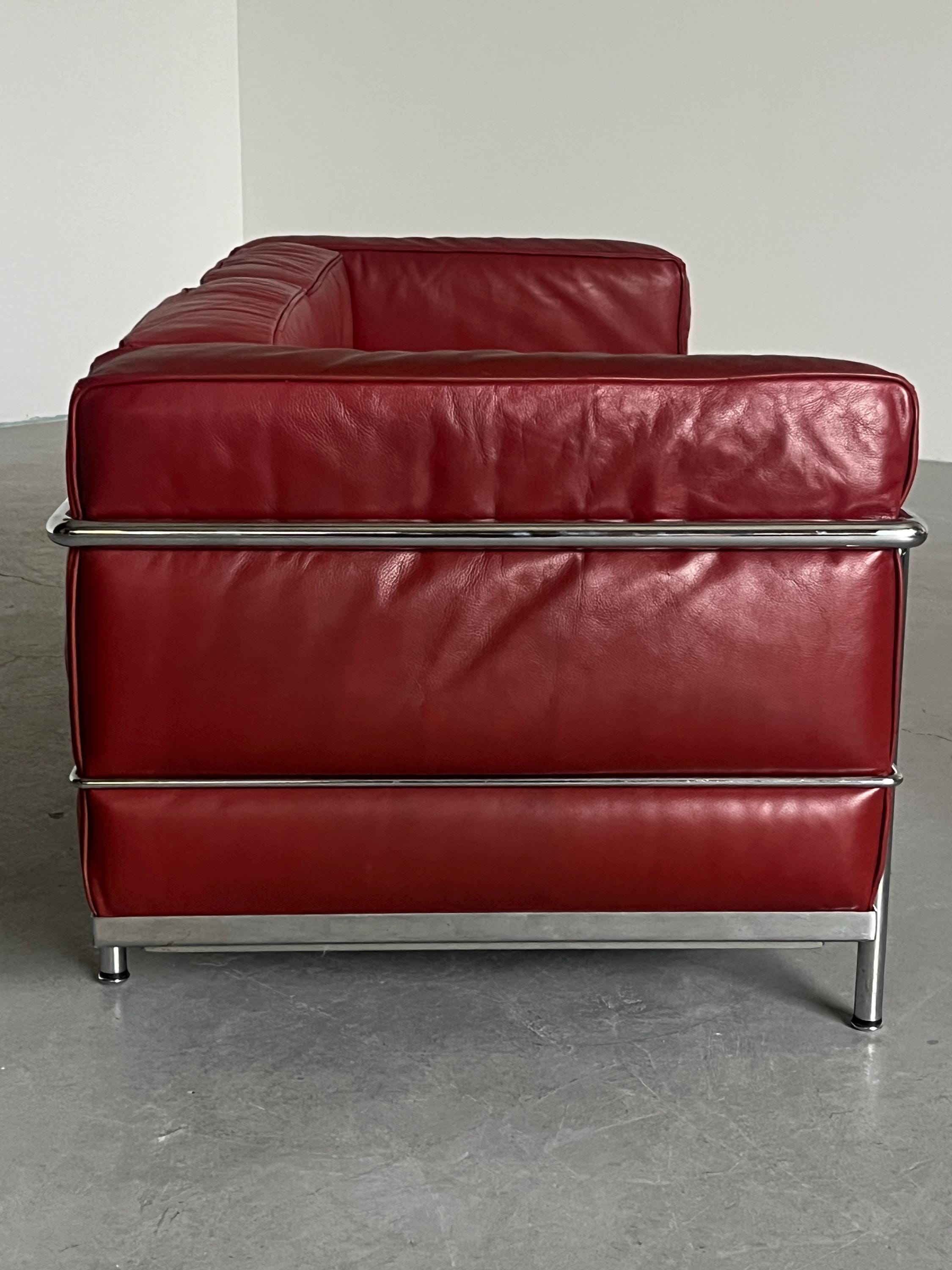 Iconic ‘LC3’ Two-Seater Sofa by Le Corbusier, Charlotte Perriand and Pierre Jeanneret