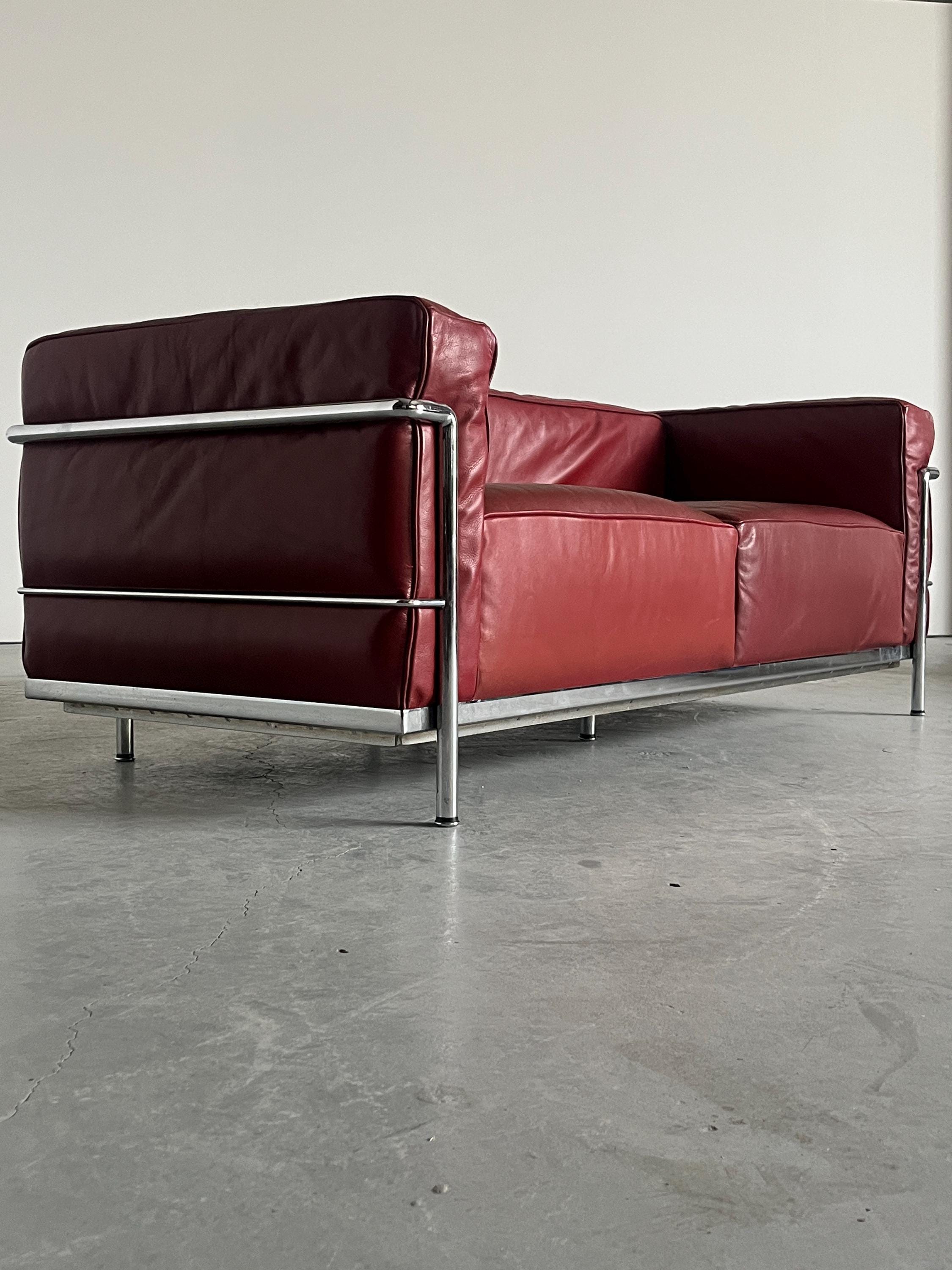 Iconic ‘LC3’ Two-Seater Sofa by Le Corbusier, Charlotte Perriand and Pierre Jeanneret