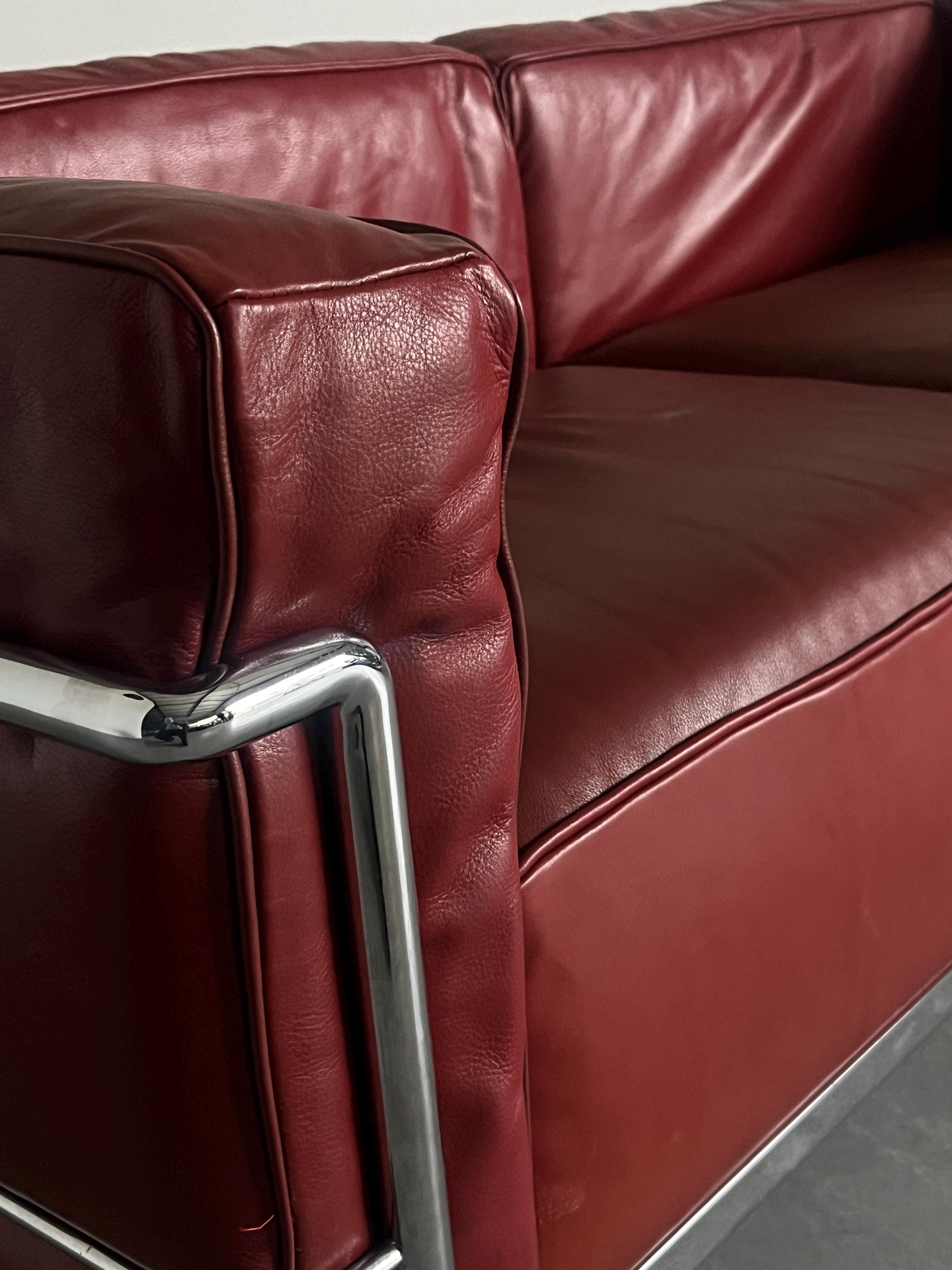 Iconic ‘LC3’ Two-Seater Sofa by Le Corbusier, Charlotte Perriand and Pierre Jeanneret