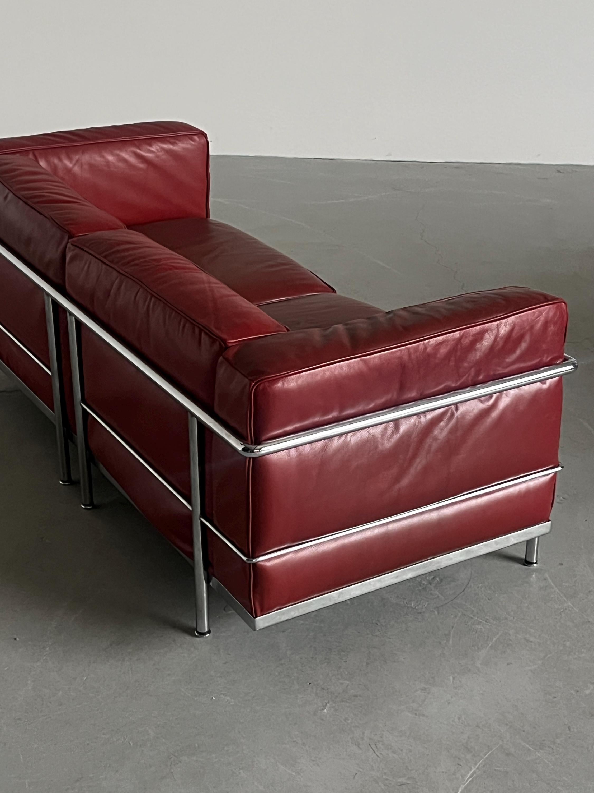 Iconic ‘LC3’ Two-Seater Sofa by Le Corbusier, Charlotte Perriand and Pierre Jeanneret