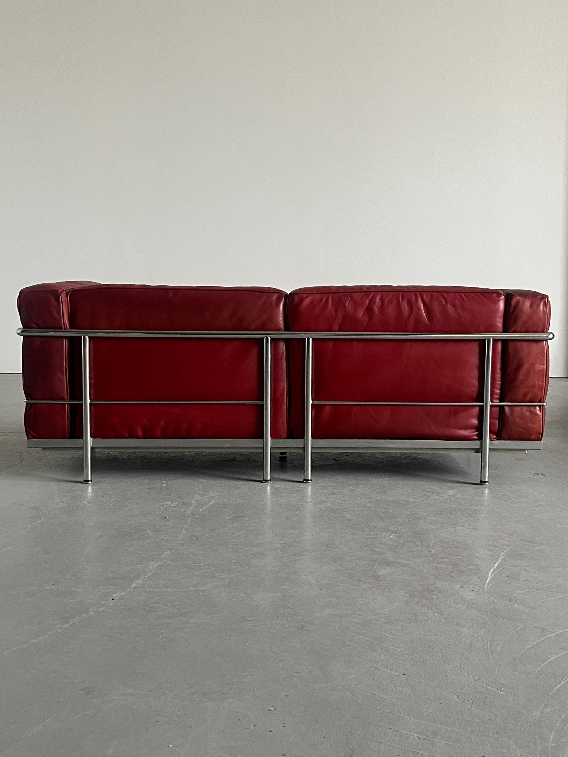 Iconic ‘LC3’ Two-Seater Sofa by Le Corbusier, Charlotte Perriand and Pierre Jeanneret