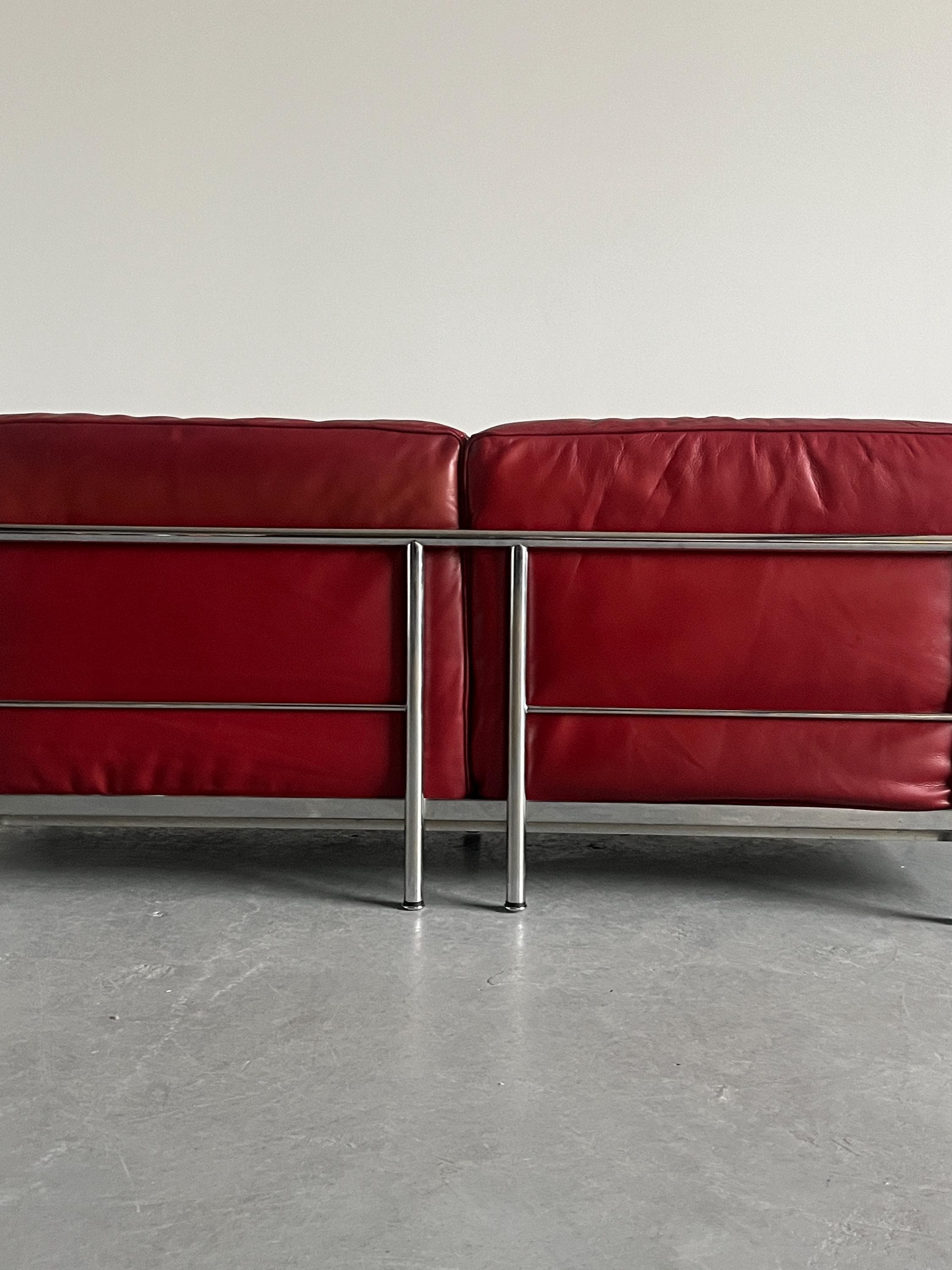 Iconic ‘LC3’ Two-Seater Sofa by Le Corbusier, Charlotte Perriand and Pierre Jeanneret