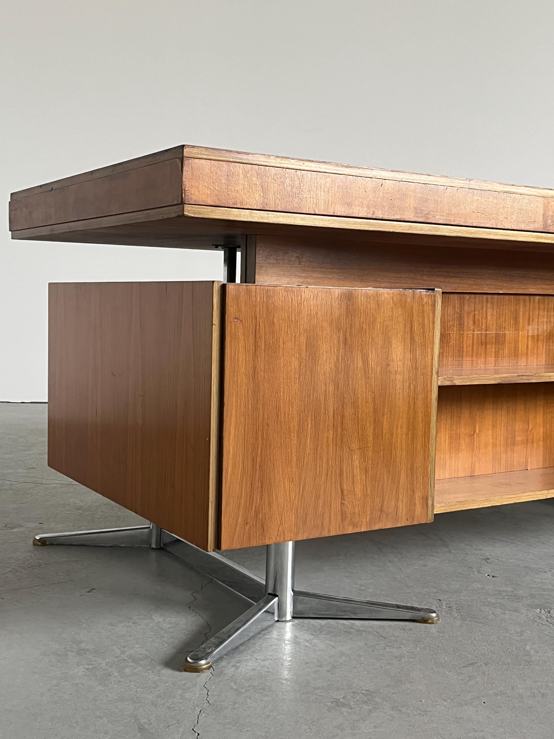 Mid-Century Executive Desk in Walnut Veneer, West Germany