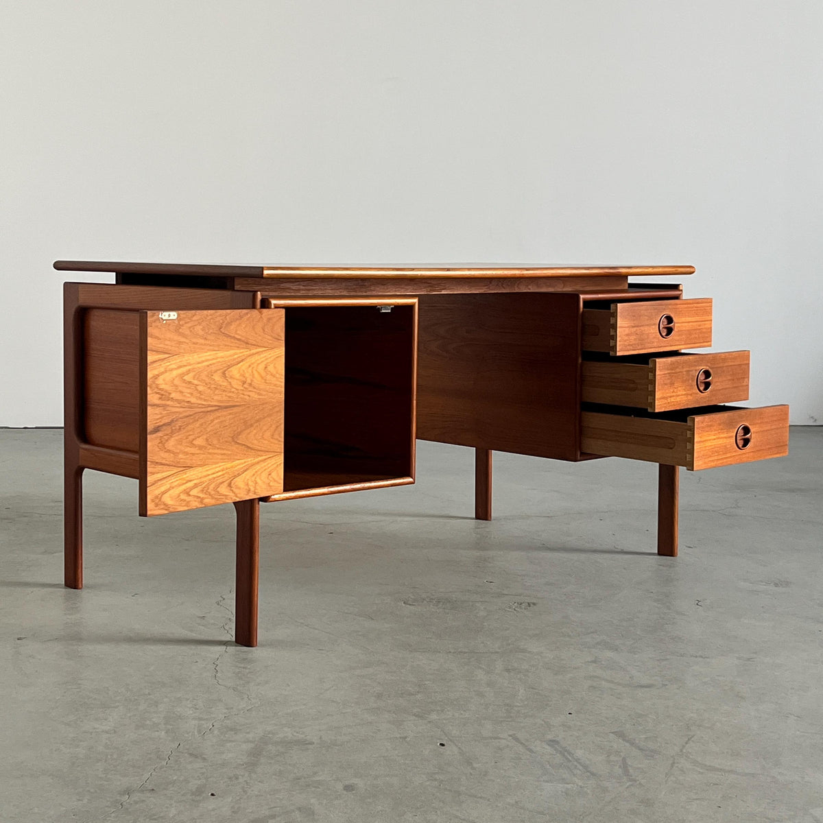 Danish Office Desk by Arne Vodder for GV Møbler