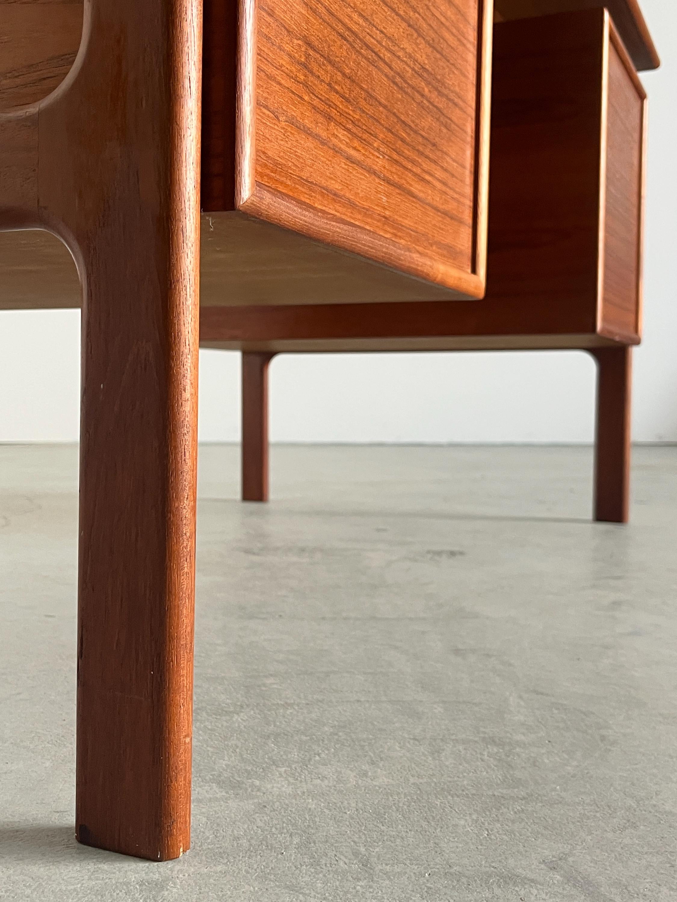 Danish Office Desk by Arne Vodder for GV Møbler