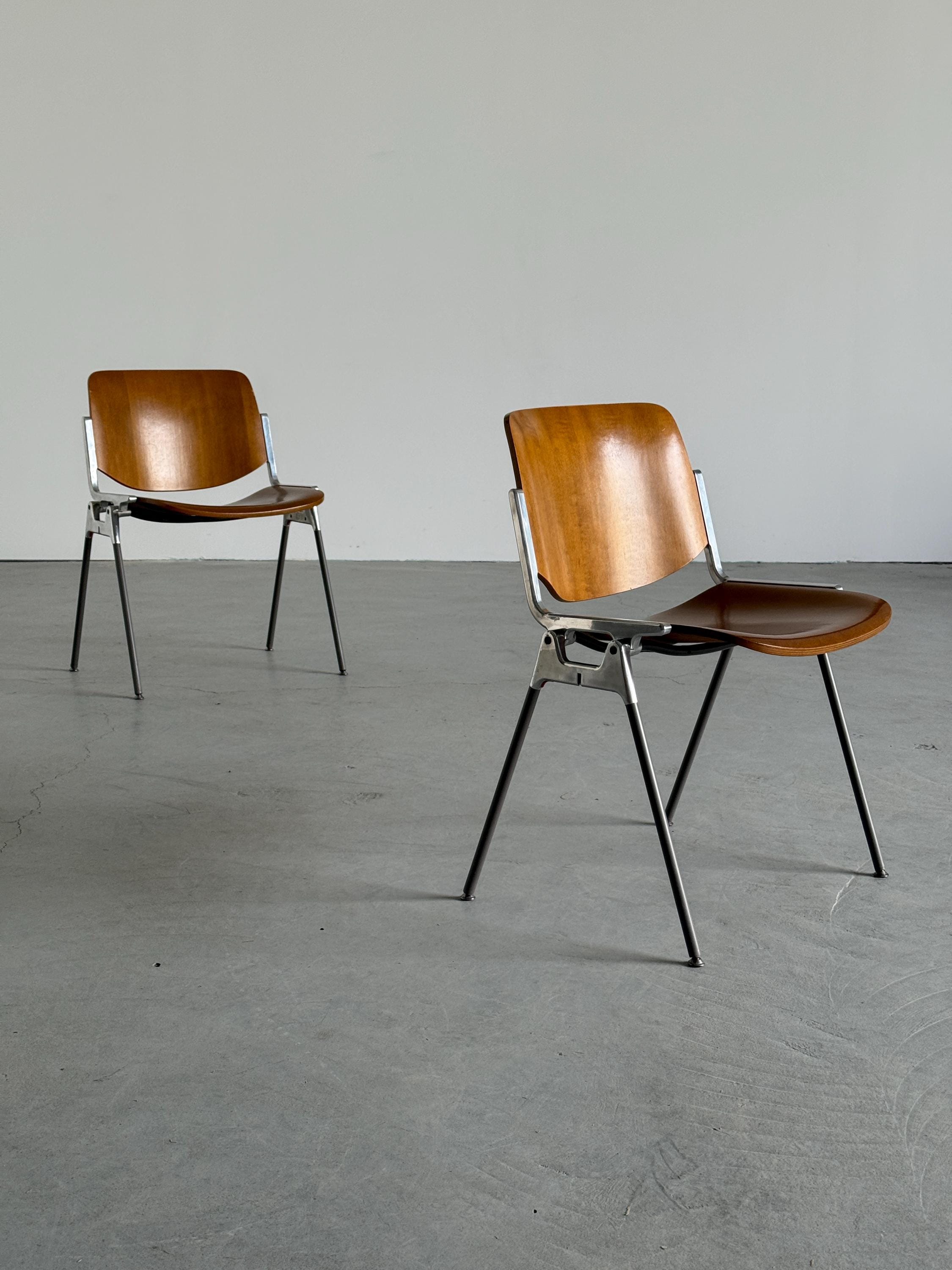 'DSC 106' Chairs by Giancarlo Piretti for Anonima Castelli
