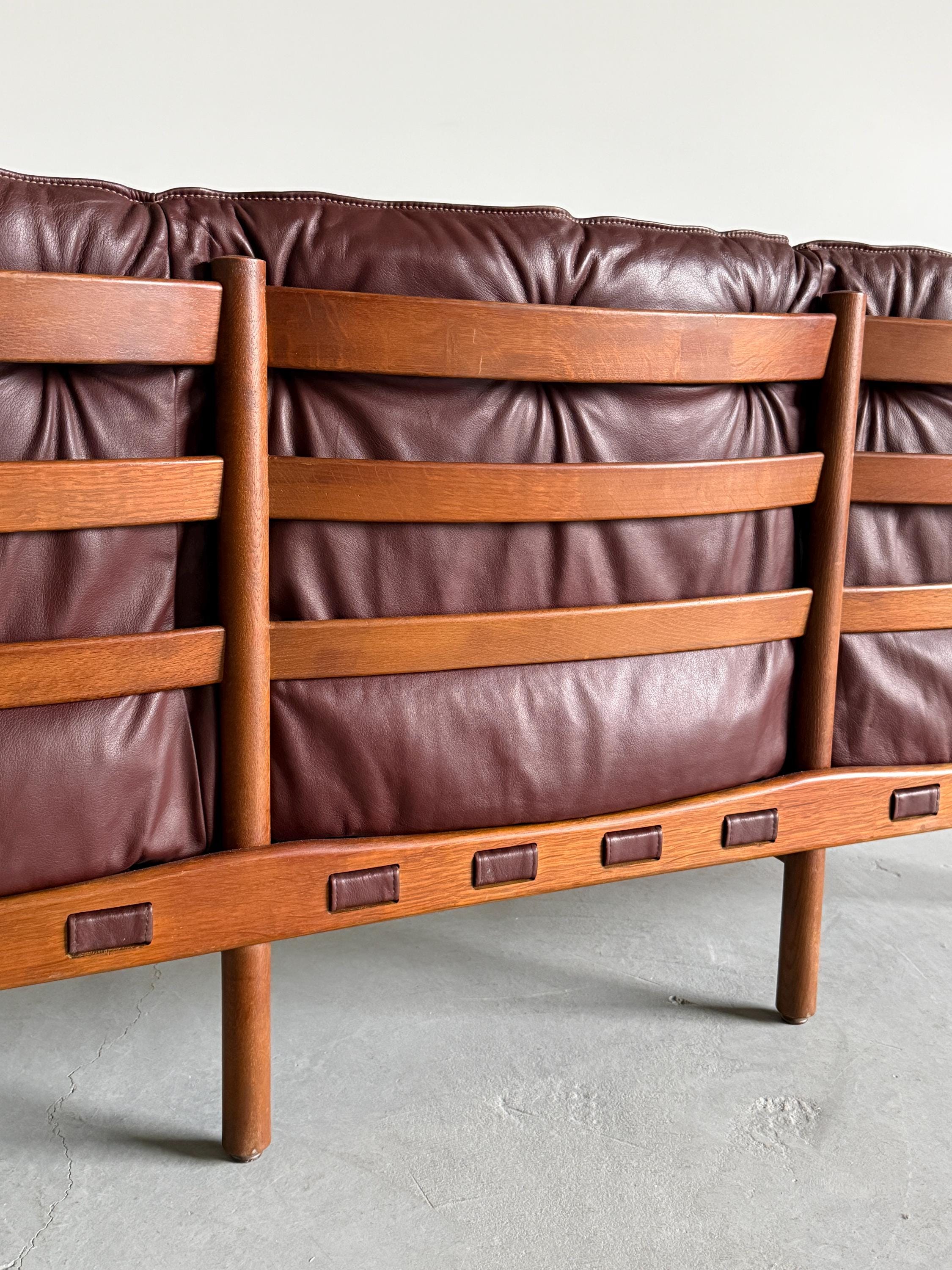 'Model 925' Three-Seater Sofa by Arne Norell for Coja Culemborg