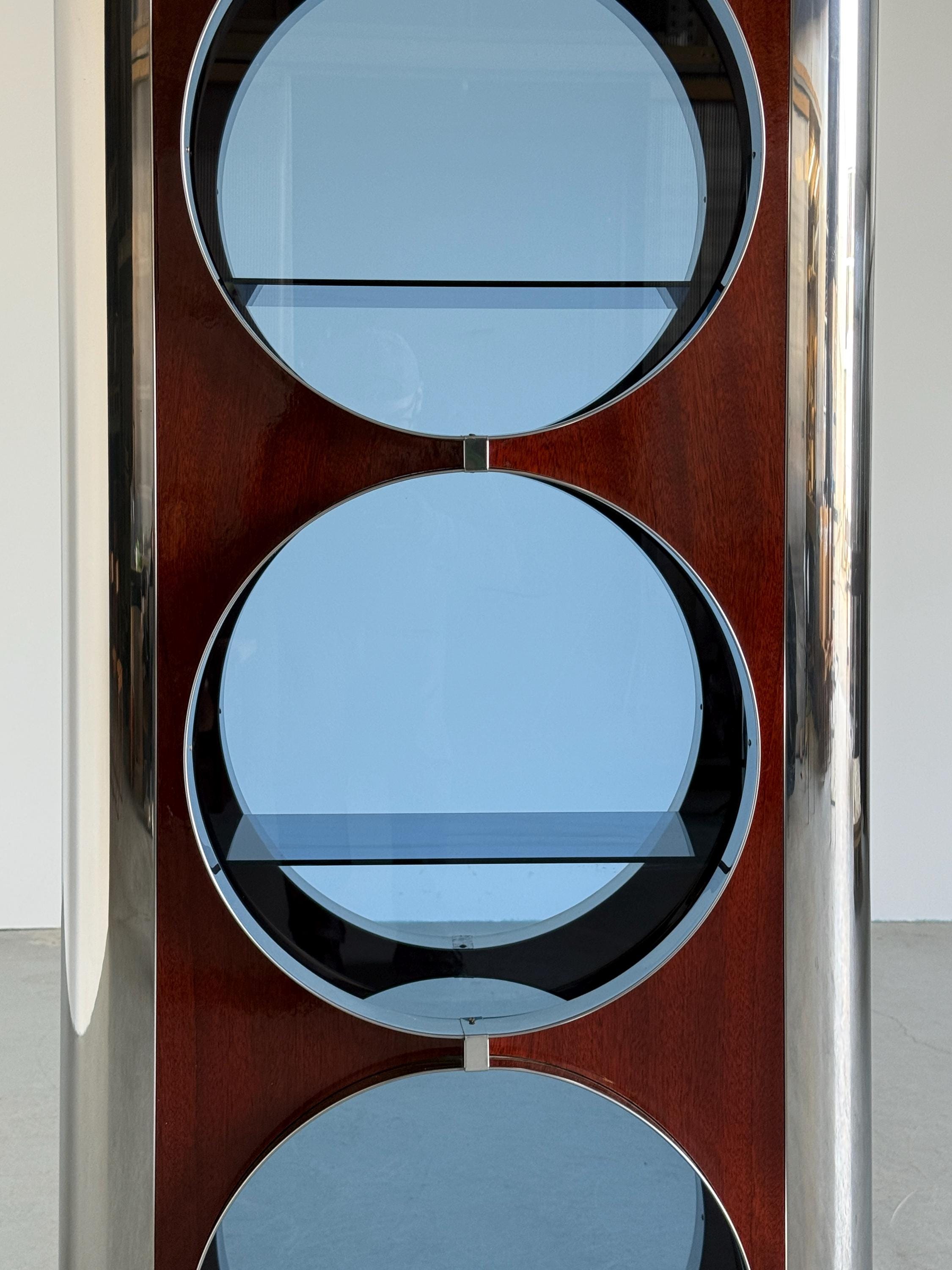 Mid-Century Showcase Bar Attributed to Willy Rizzo