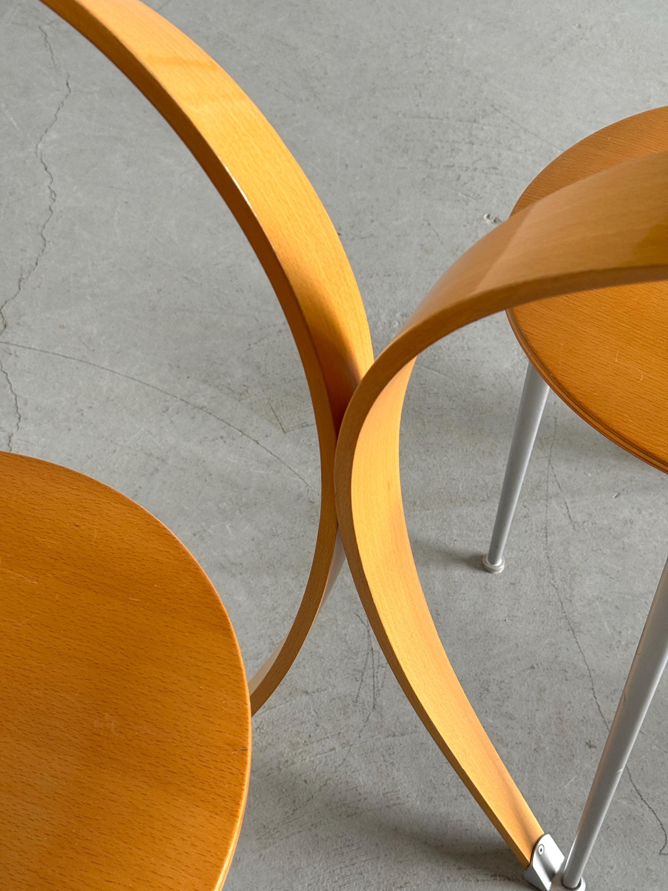 ‘Revers’ Armchair by Andrea Branzi for Cassina