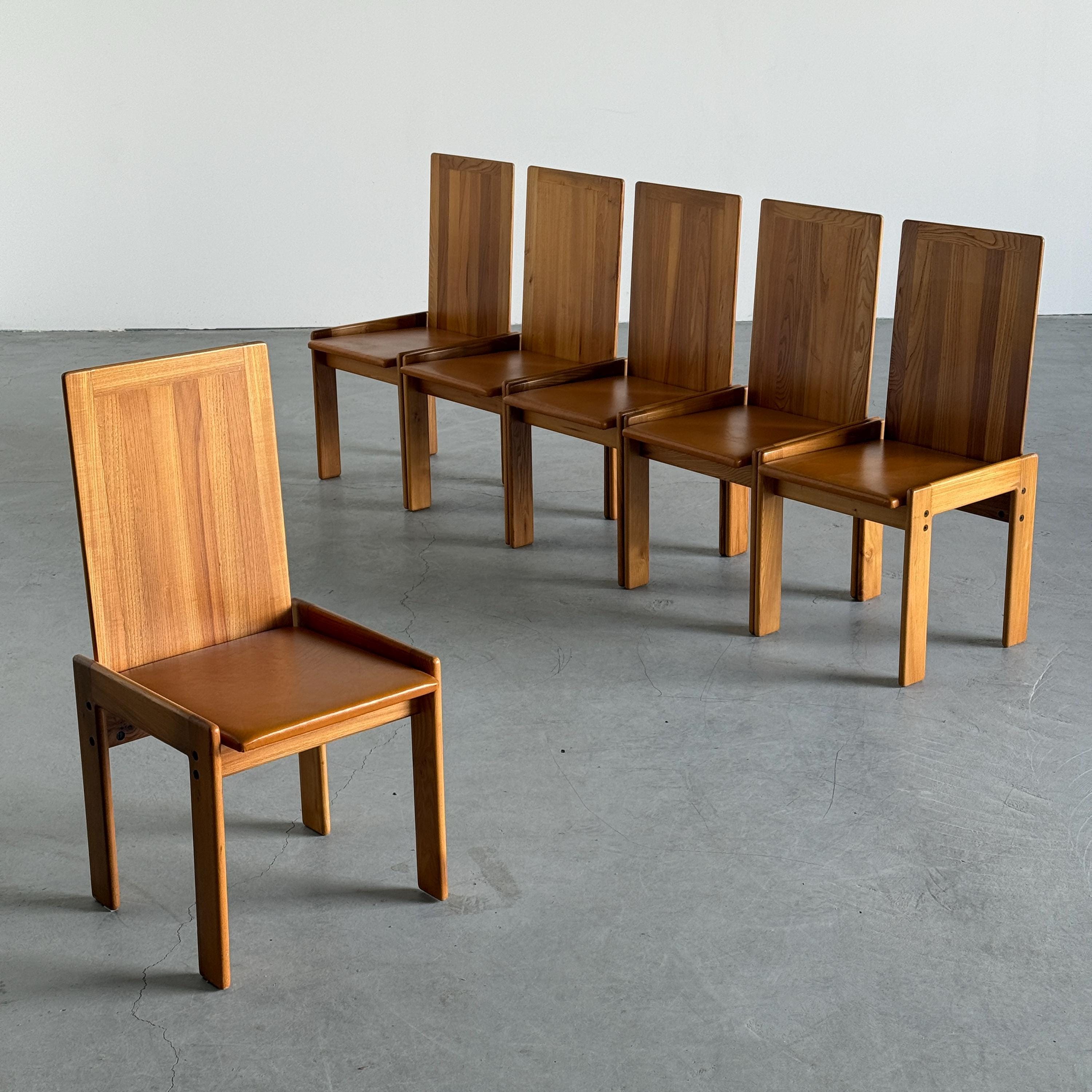 Elegant Dining Chairs in Elm and Leather